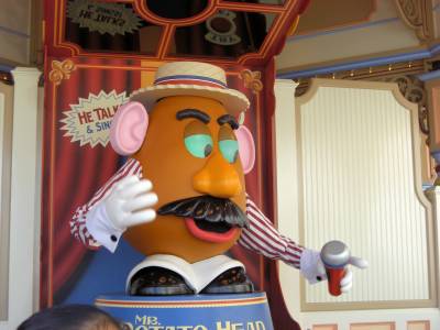 Photo illustrating California Adventure--Paradise Pier--Toy Story Midway Mania--Mr. Pota to He