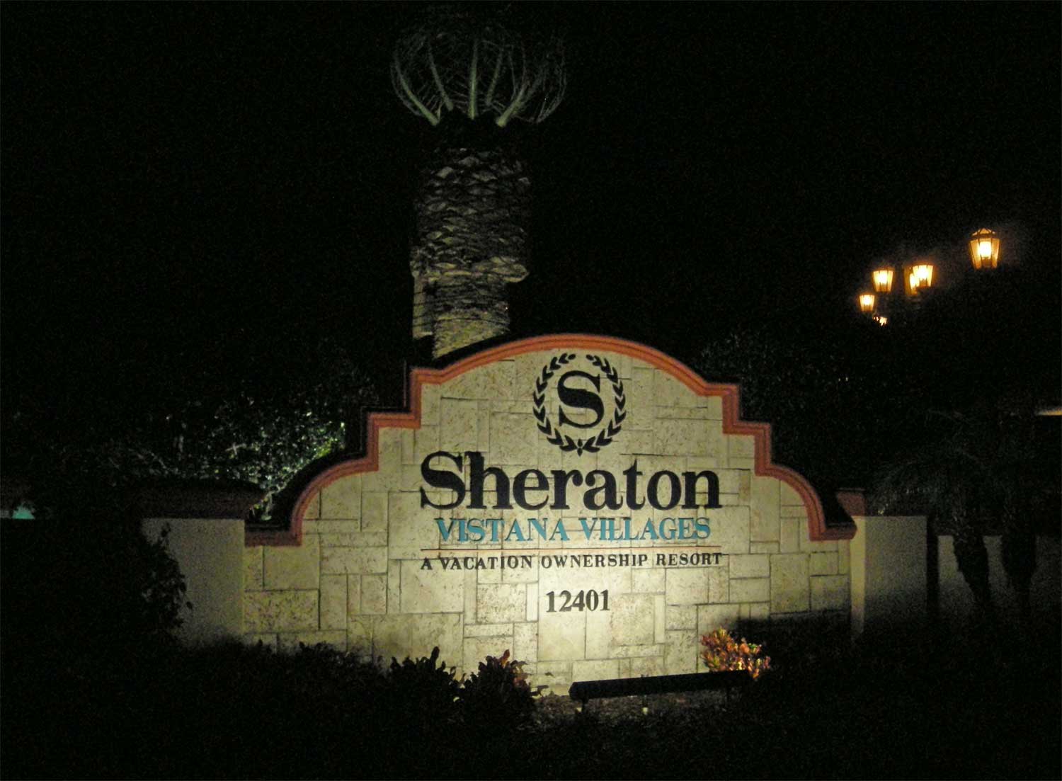 Enjoy off-site accomodations at the Sheraton Vistana Villages | PassPorter.com