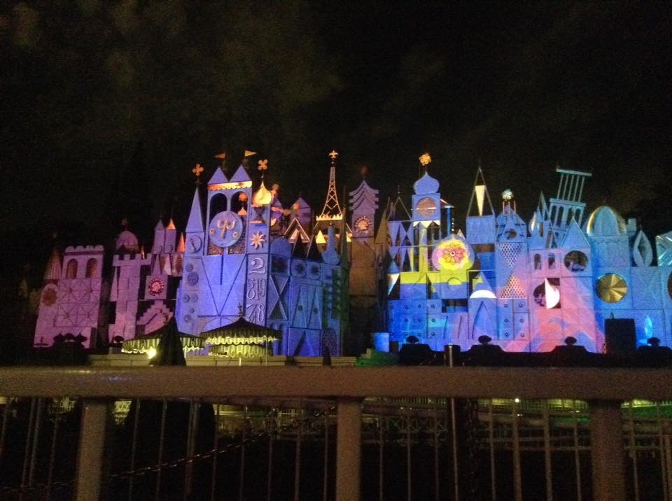 Learn more about Amy Wear's trip to Disneyland | PassPorter.com
