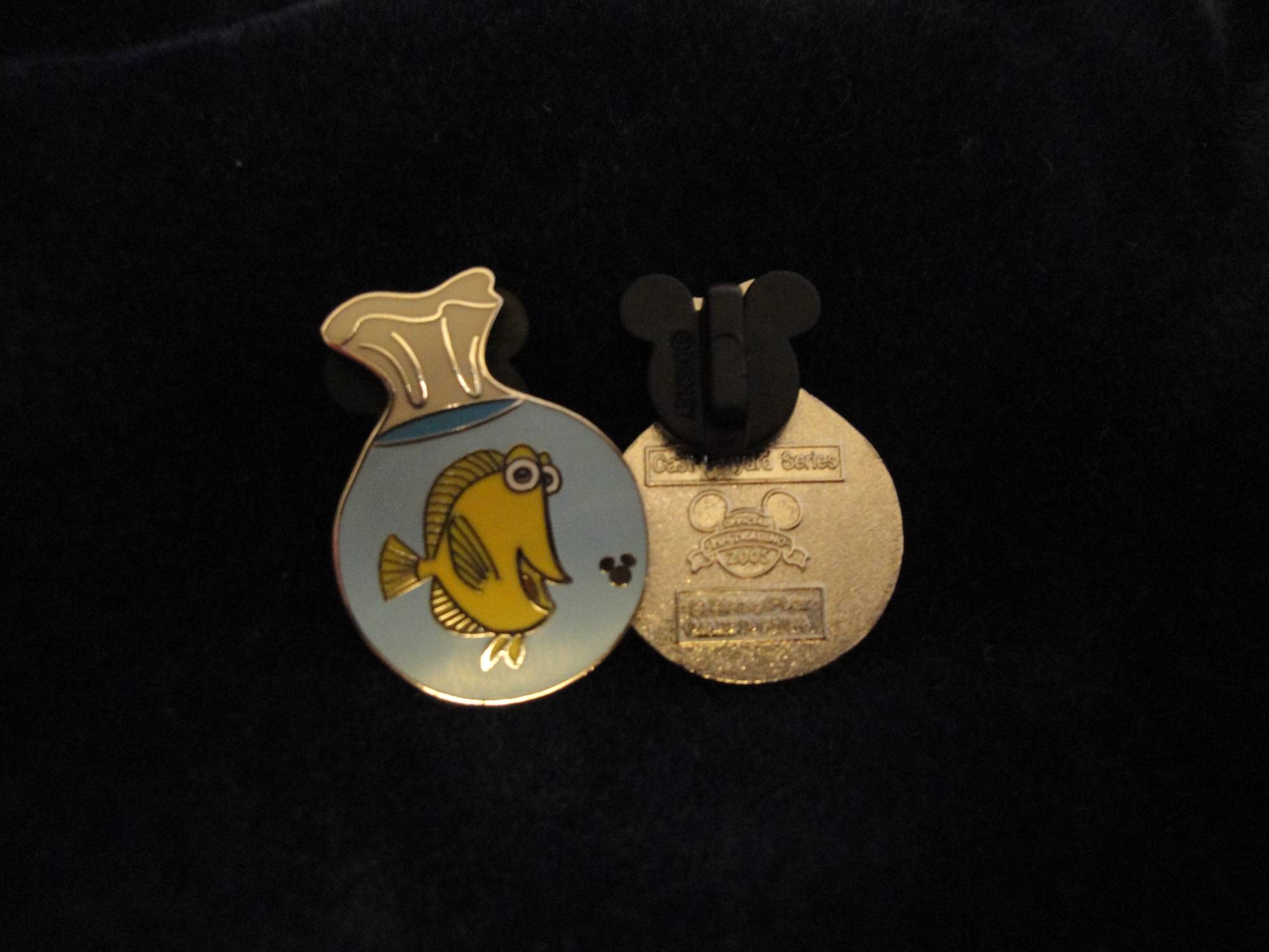 Learn all about Pin Trading at Disney! |PassPorter.com