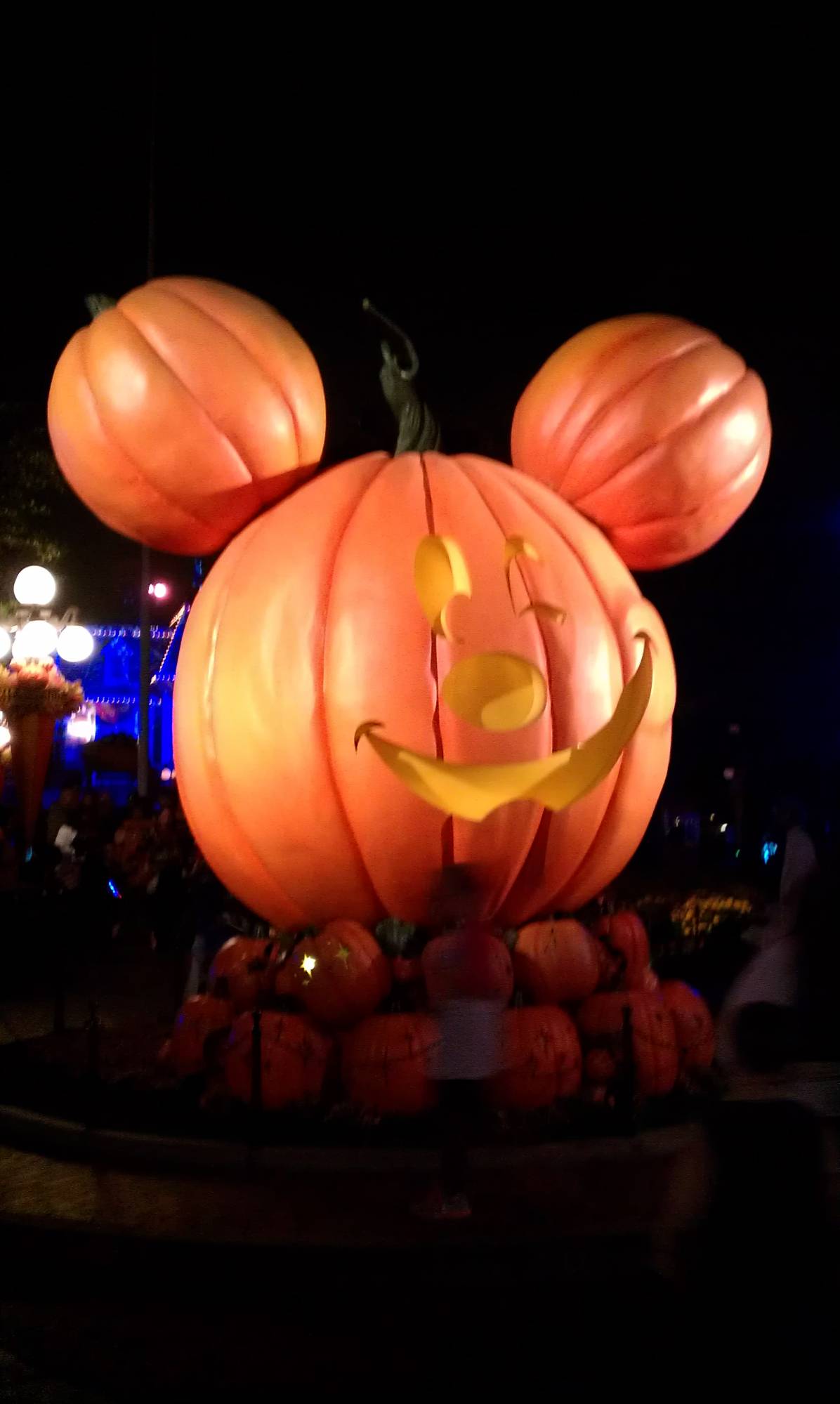 Trick or Treat at Mickey's Halloween Party in Disneyland | PassPorter.com