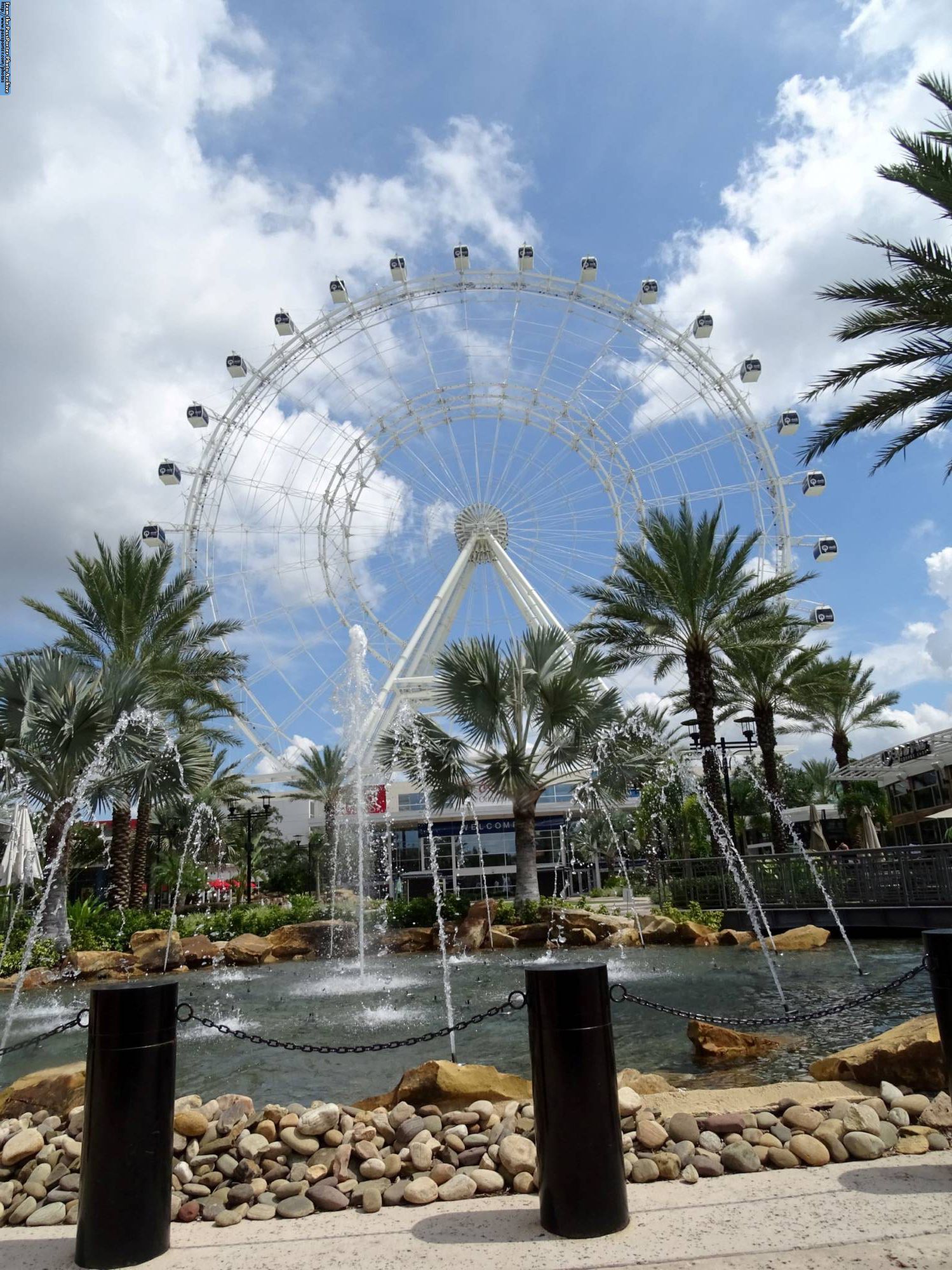 Enjoy a birds eye view of Orlando on the Orlando Eye |PassPorter.com