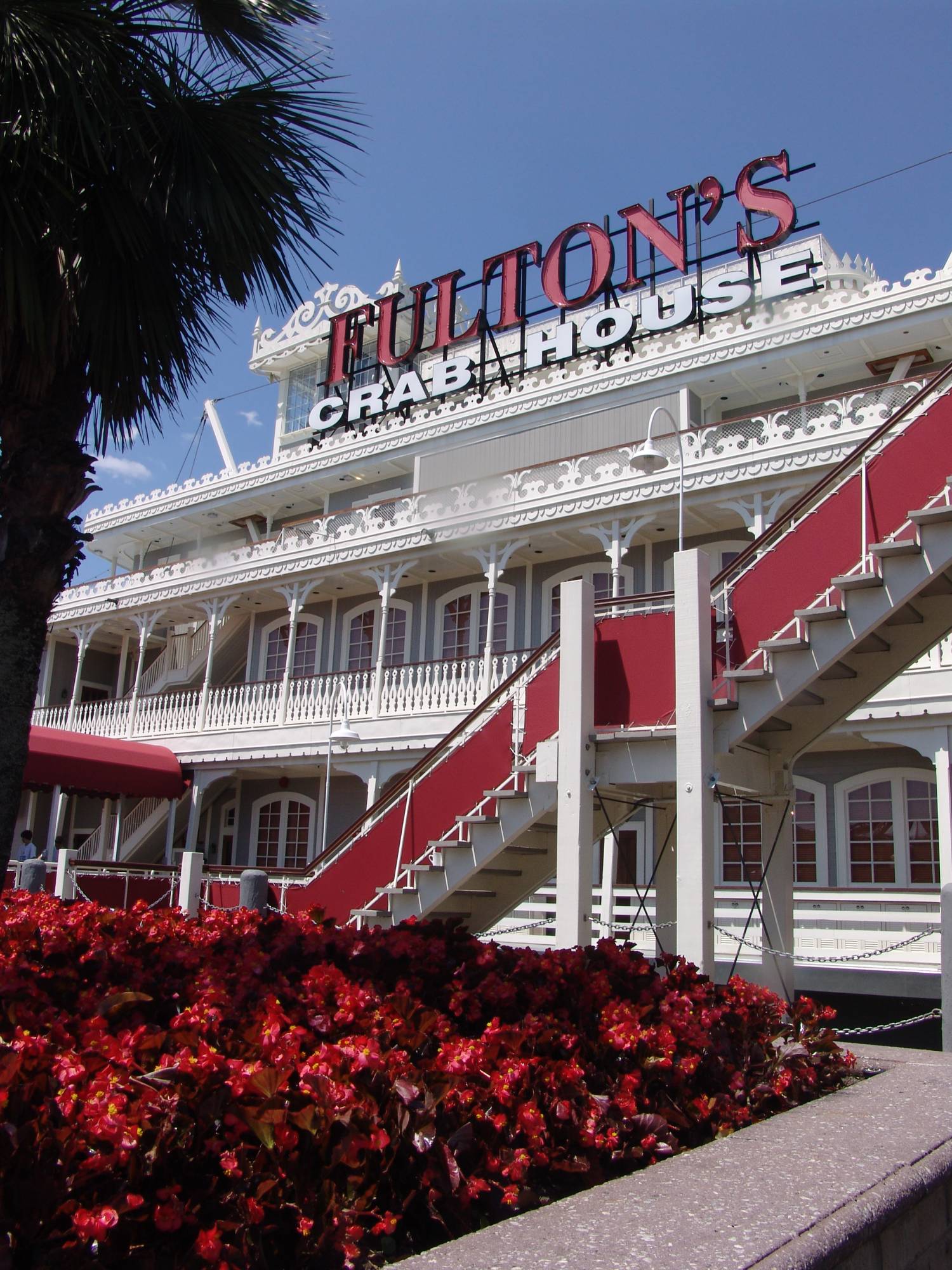 Enjoy the seafood at Fulton's Crab House in Downtown Disney |PassPorter.com