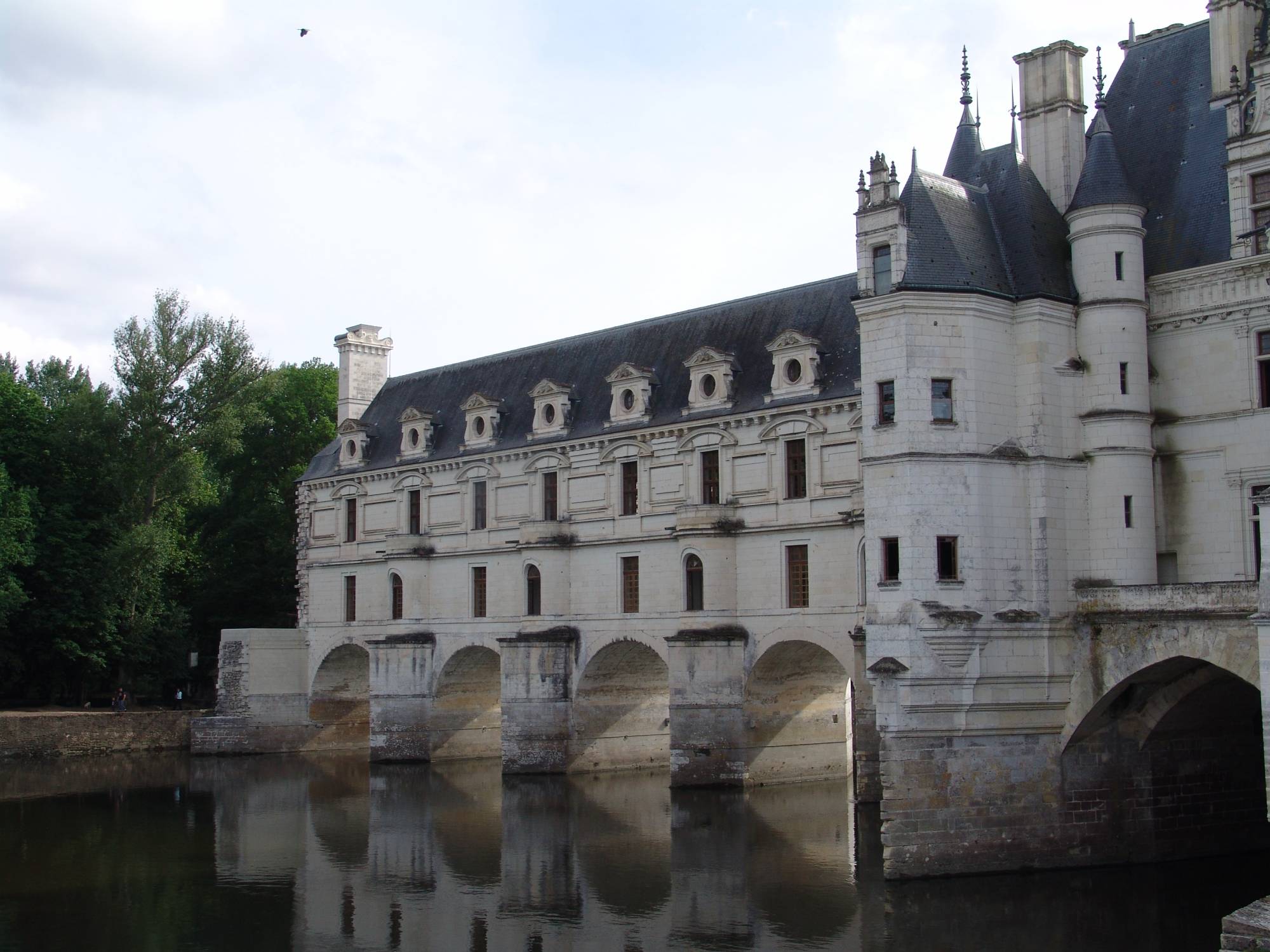 Explore the castles of the Loire Valley | PassPorter.com