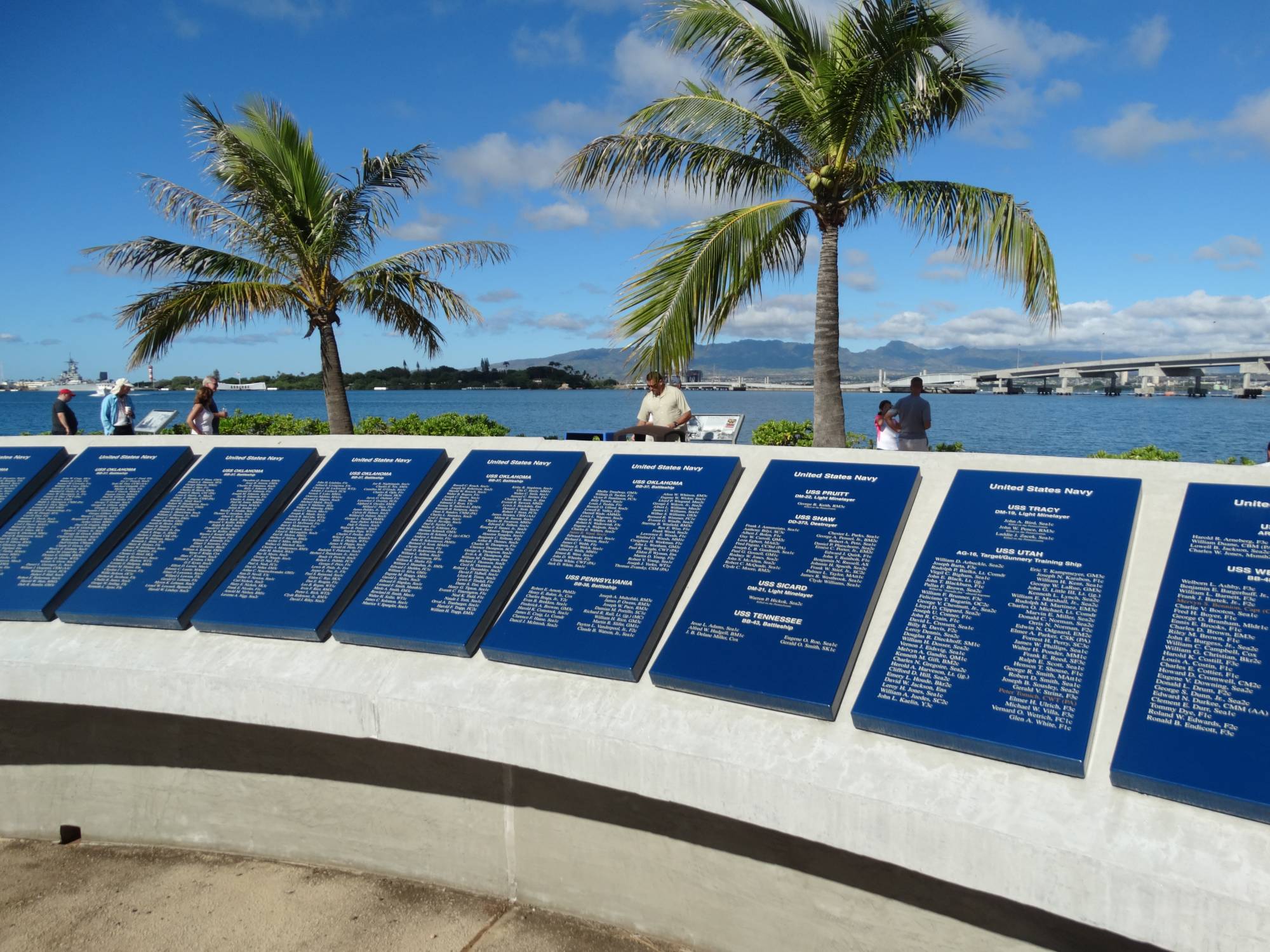 Visit the Pearl Harbor Memorial while staying at Aulani | PassPorter.com