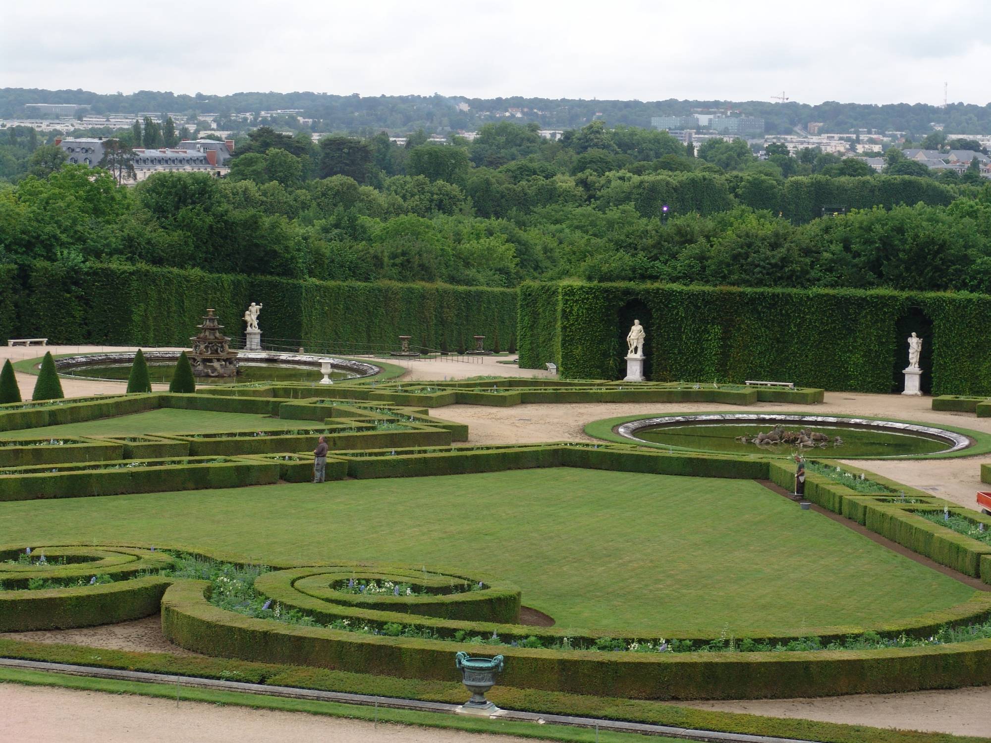 Explore the gardens of Versailles | PassPorter.com