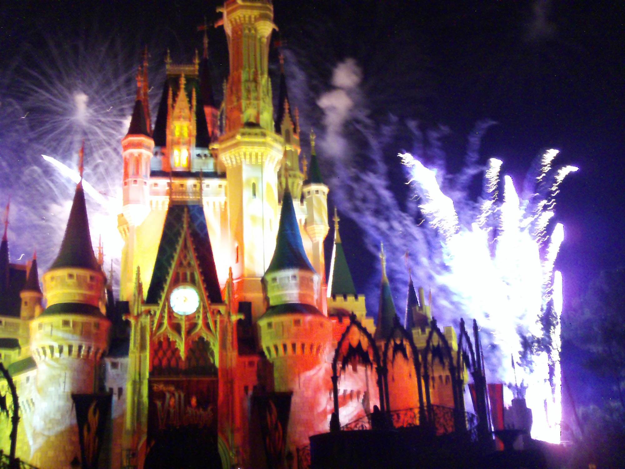 Tips and tricks for Mickey's Not So Scary Halloween Party at Walt Disney World |PassPorter.com