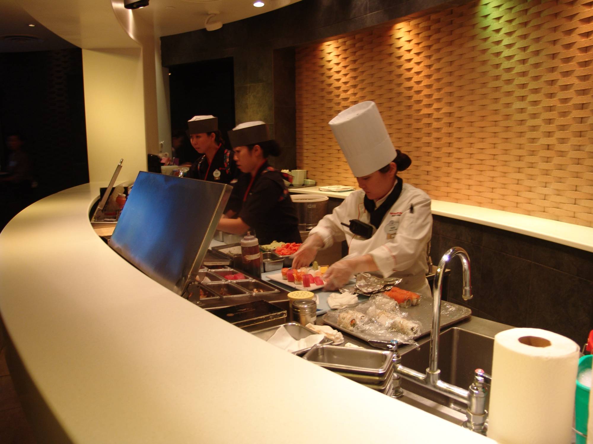 Discover one of Epcot's best kept secrets - Tokyo Dining |PassPorter.com