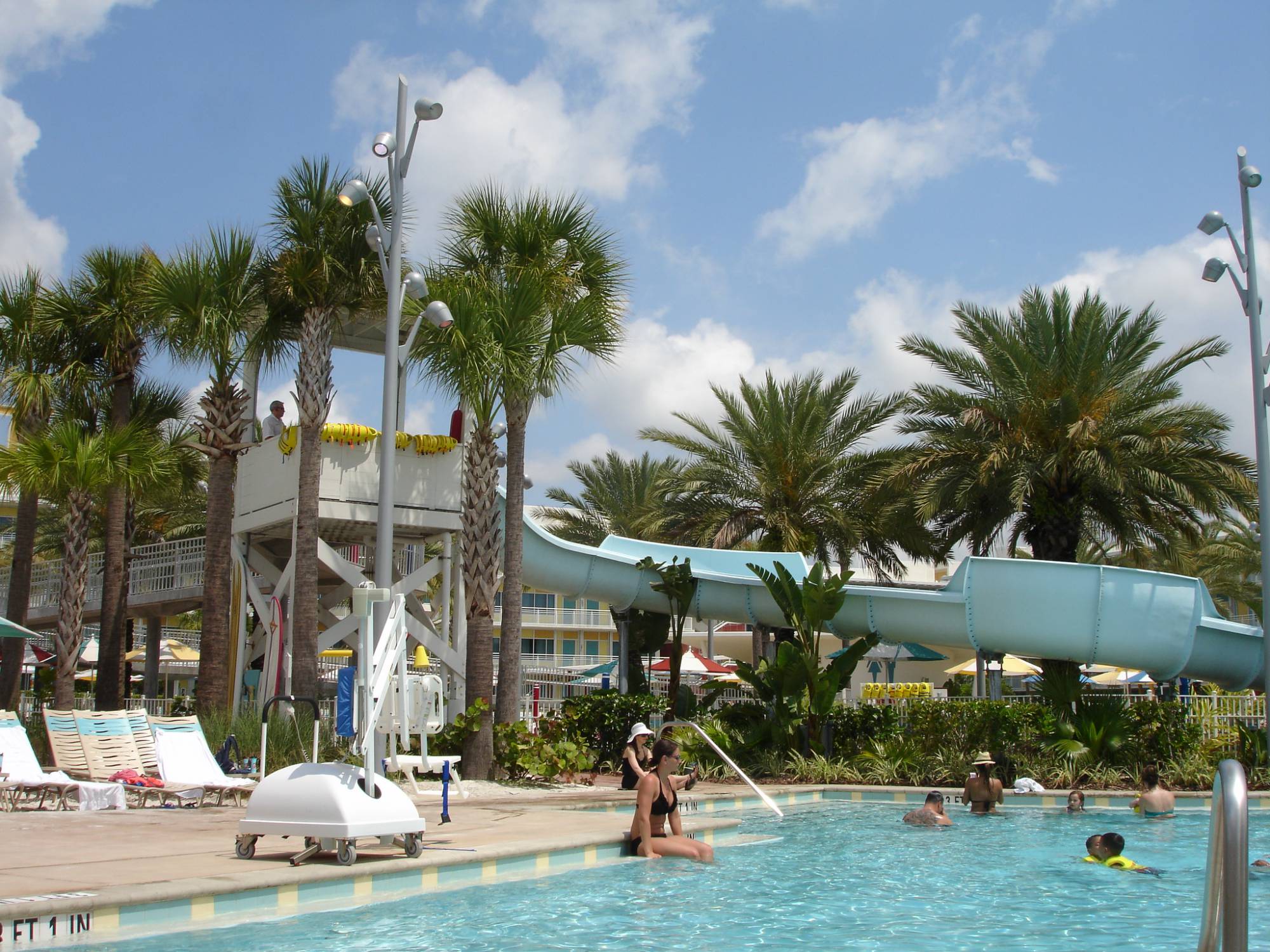 Enjoy a retro vacation at Universal Orlando's Cabana Bay Beach Resort |PassPorter.com