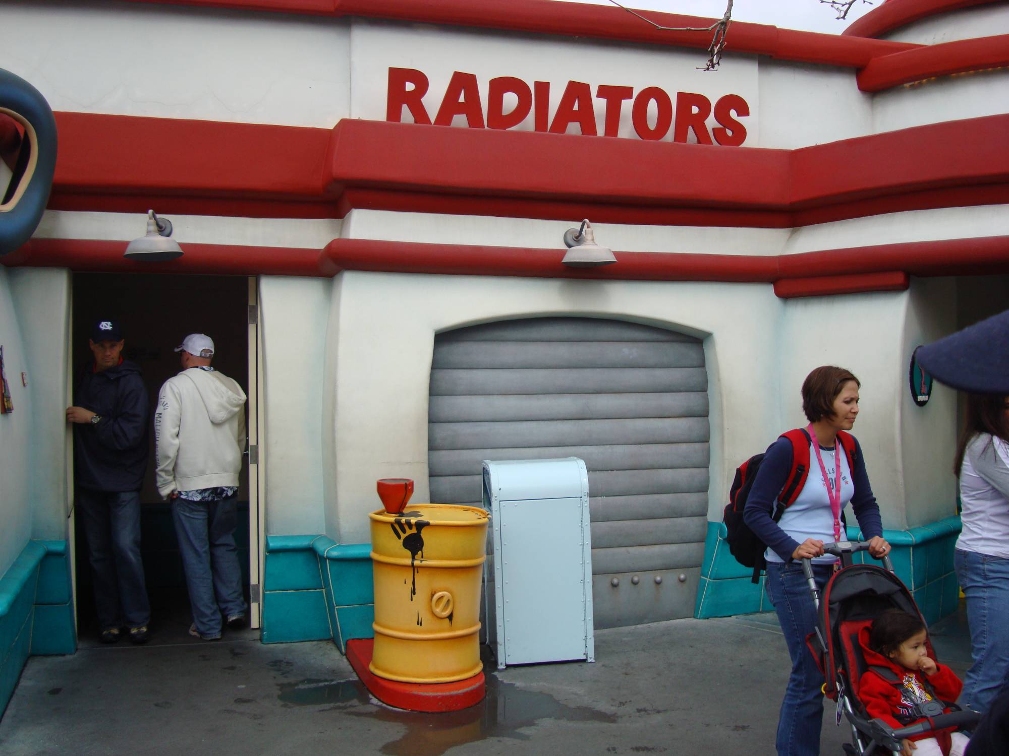 Toontown - Radiators (Restrooms)