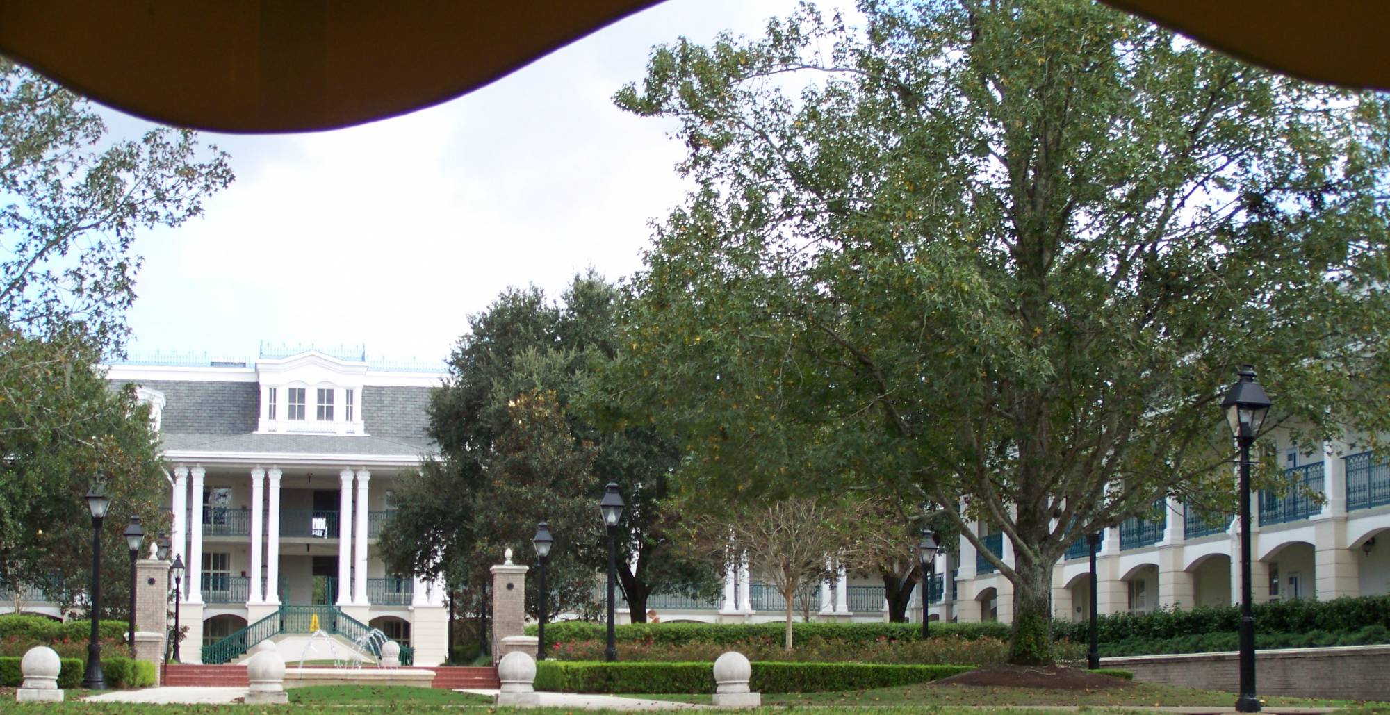 Port Orleans Riverside-Magnolia Bend-Building