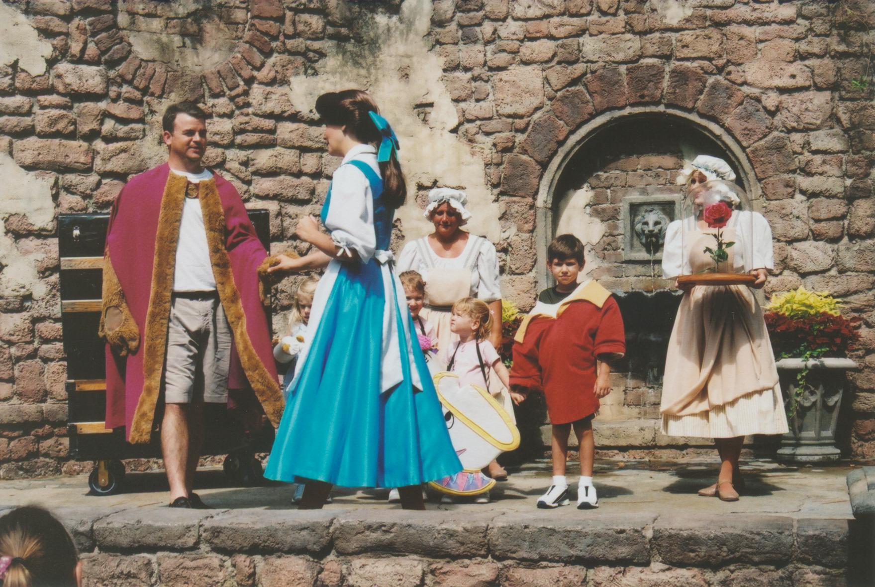 Magic Kingdom - Belle's Story Time