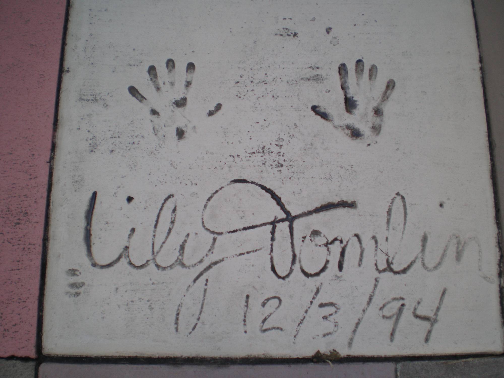 Lily Tomlin's handprints in cement