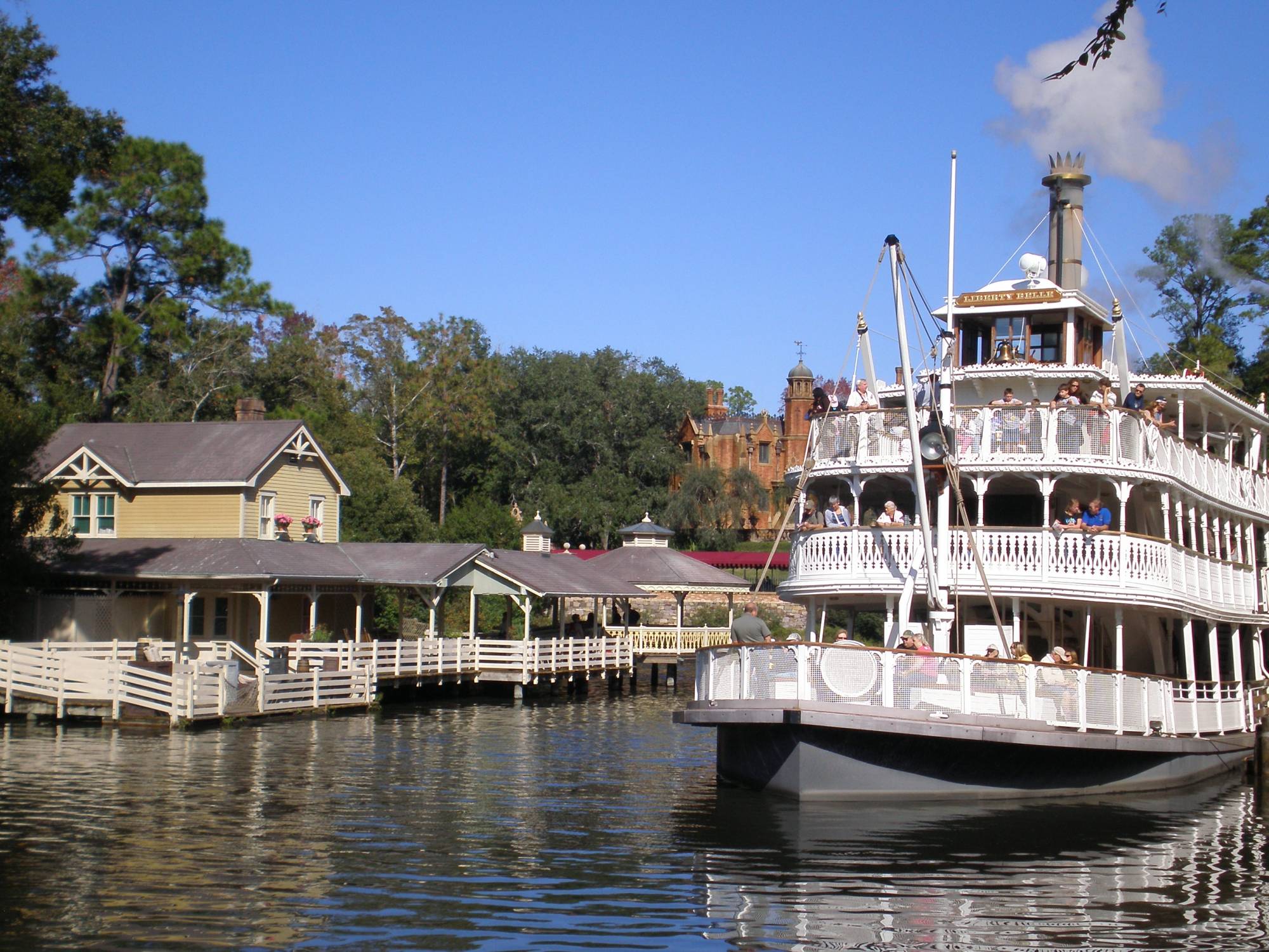 Magic Kingdom - Liberty Square - Liberty Belle Riverboat