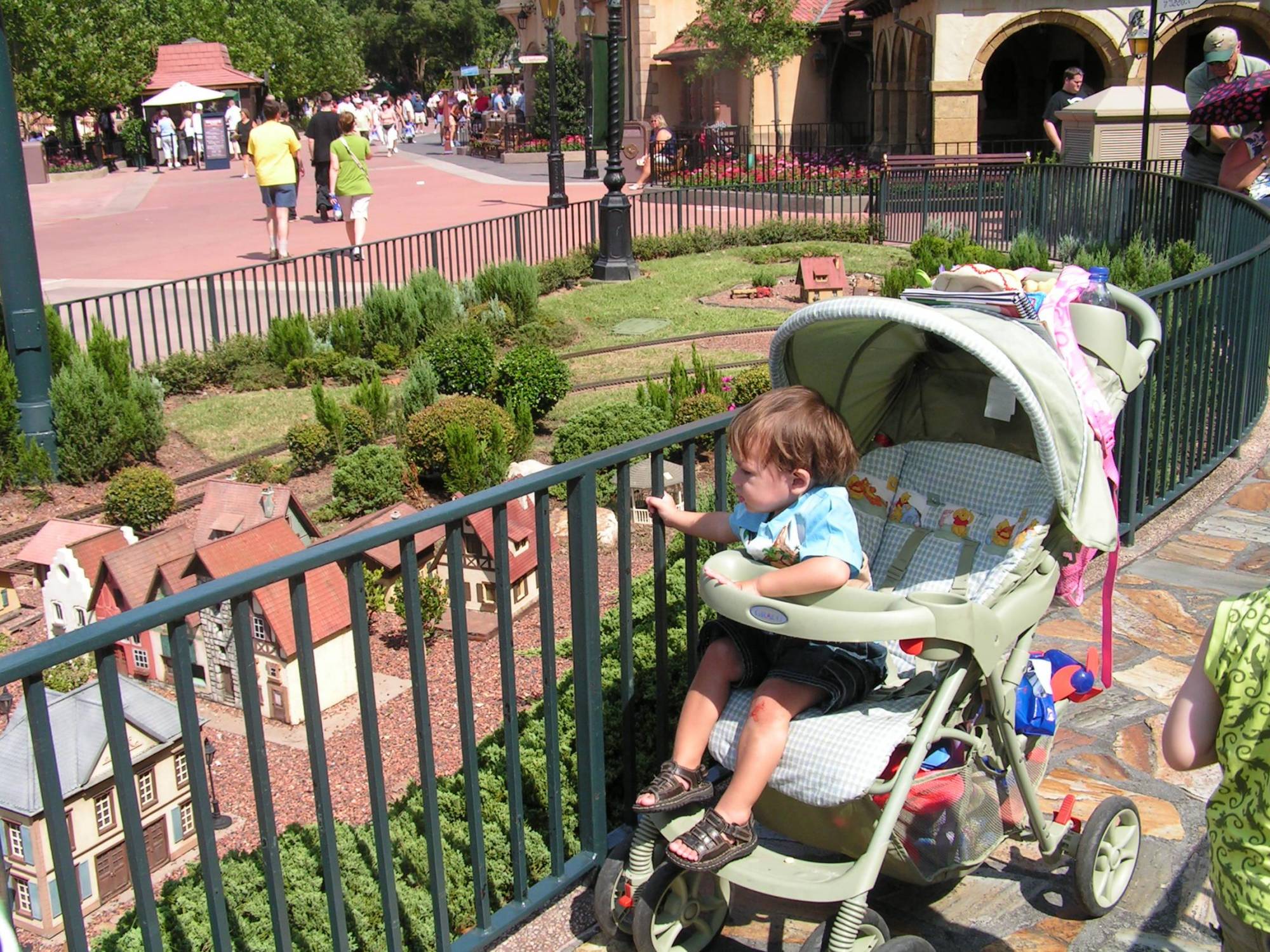 Epcot-Miniature Trains