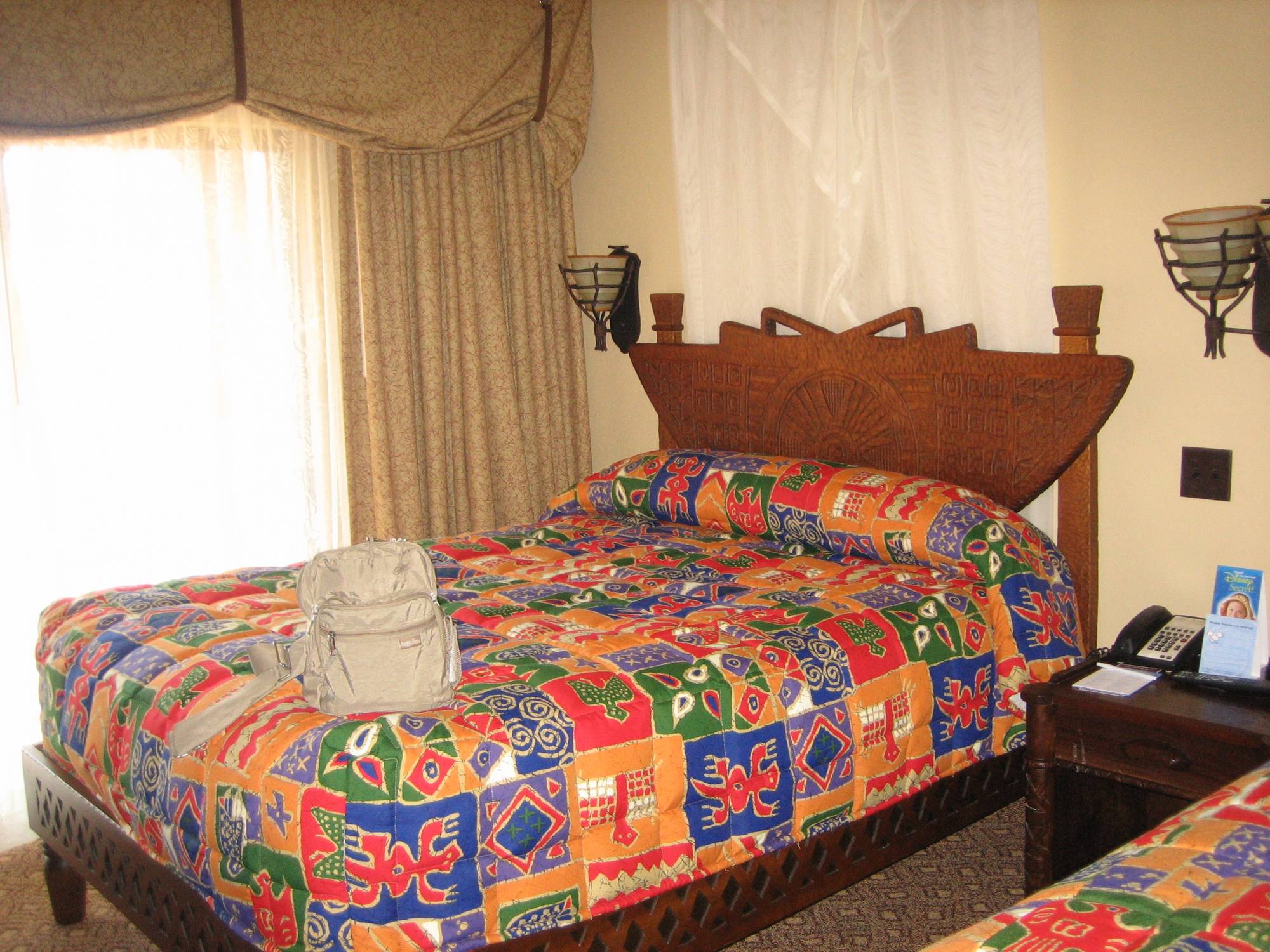 AKL standard room beds