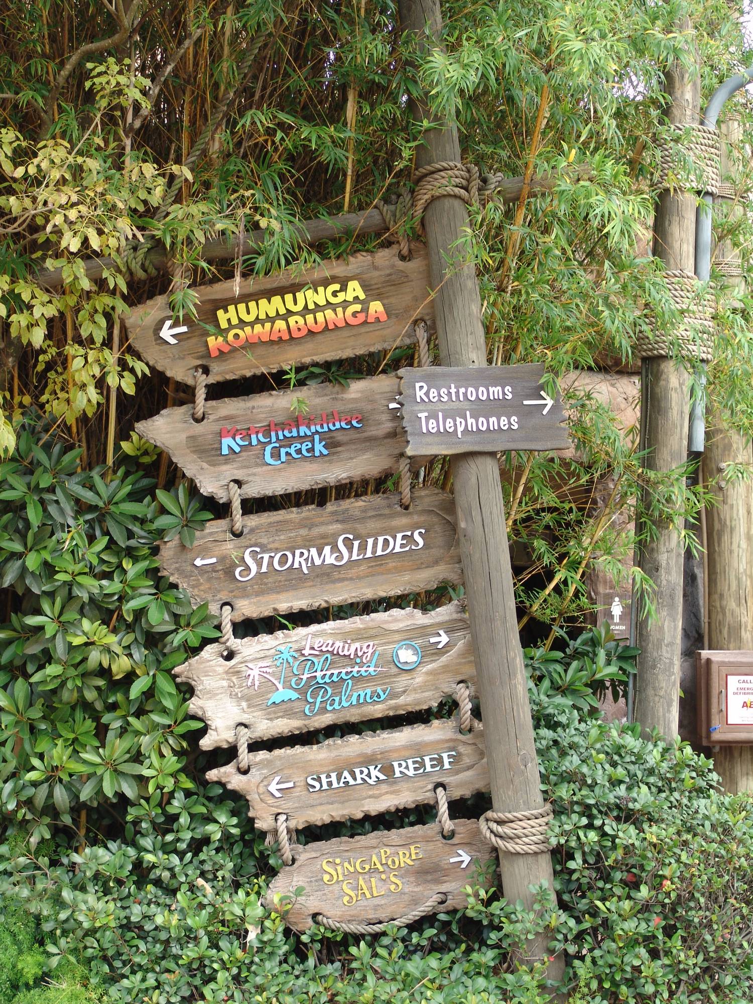 Typhoon Lagoon - signage