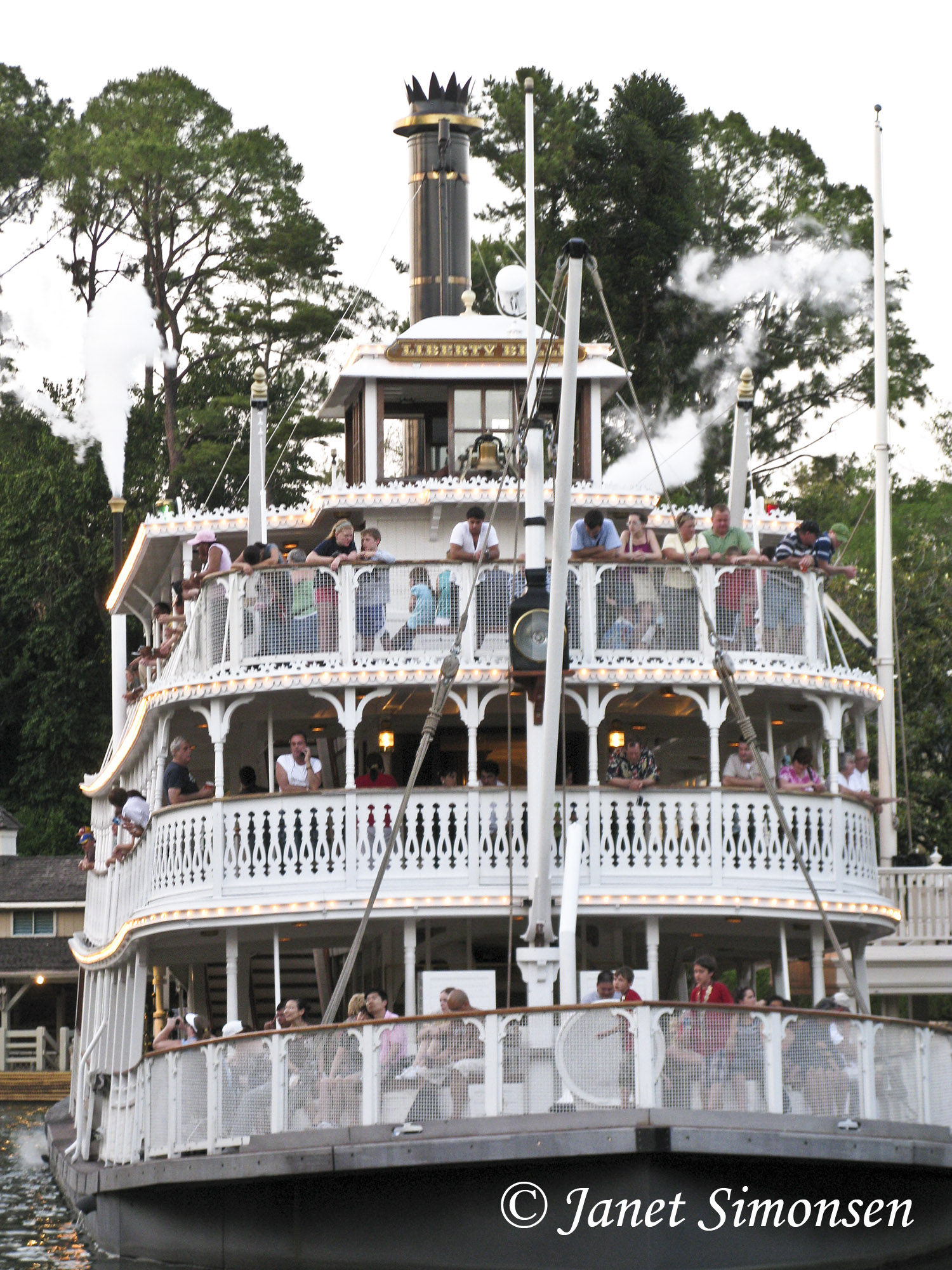 Magic Kingdom - Liberty Belle Riverboat