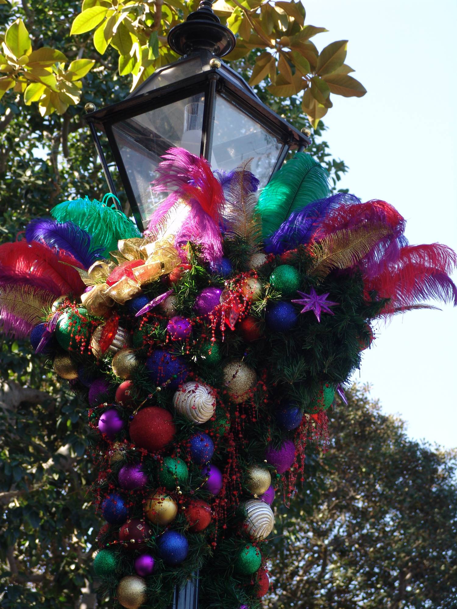 Disneyland - Christmas decorations in New Orleans Square