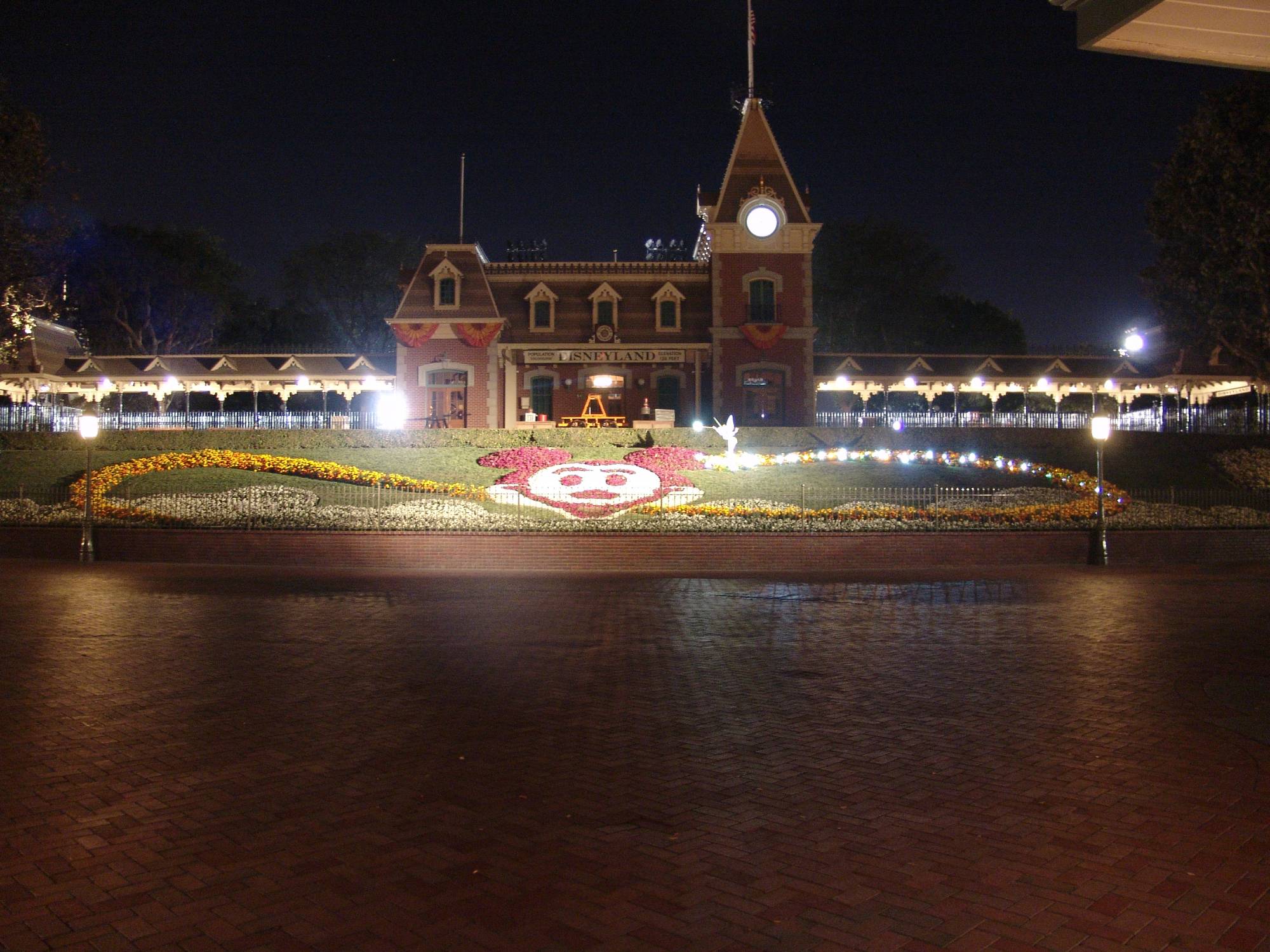 Disneyland - park entrance at night
