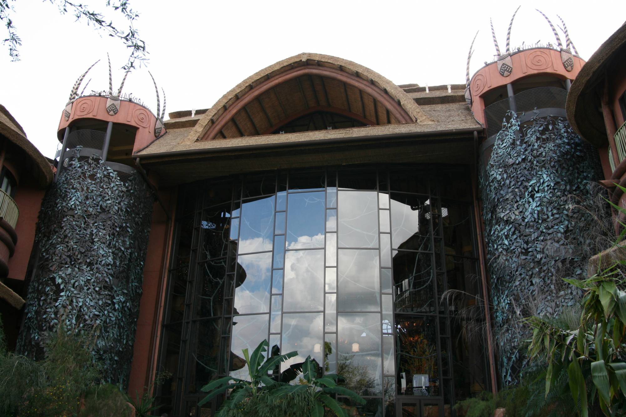 Animal Kingdom Lodge Building