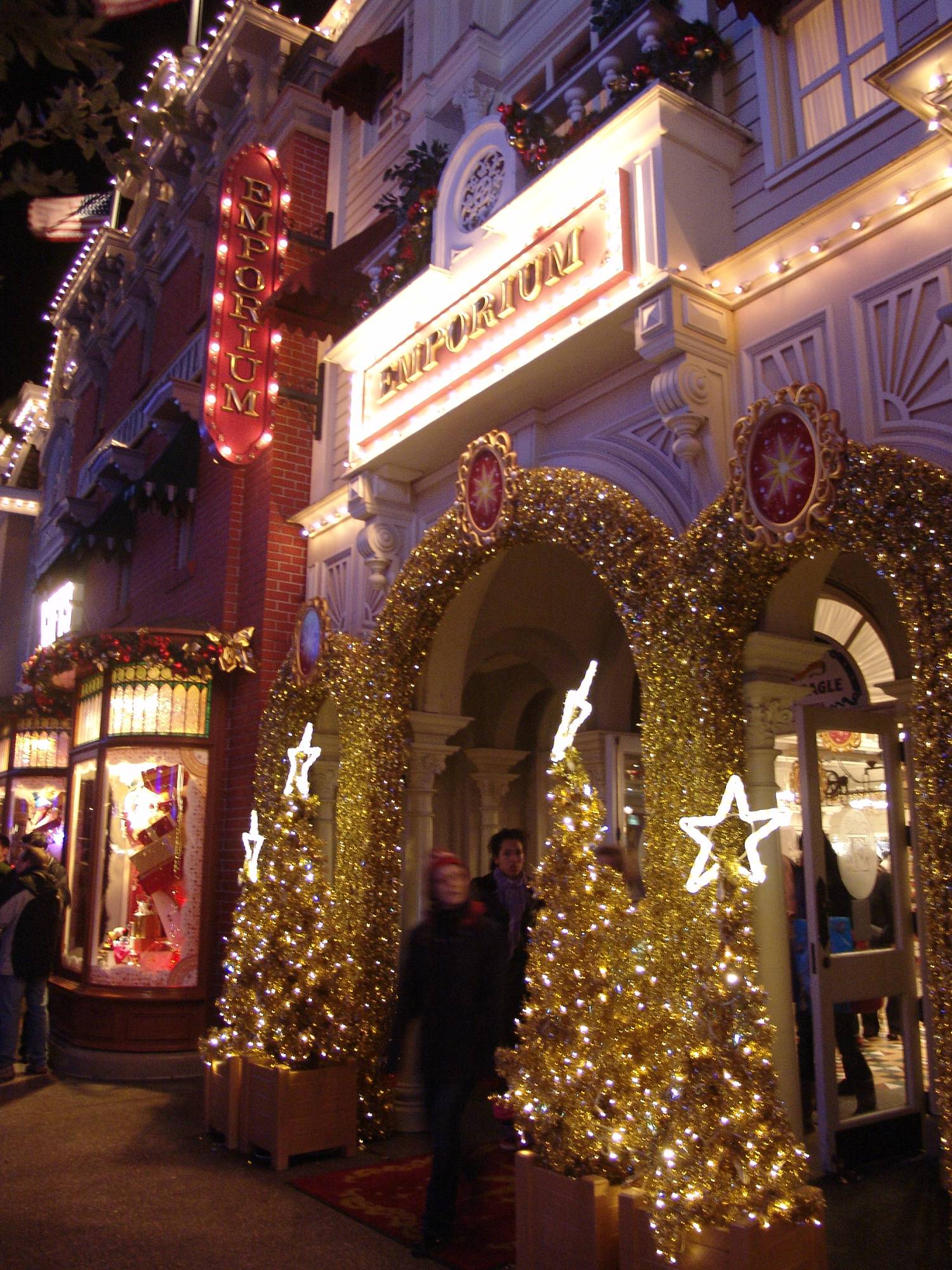 Disneyland Paris - Main Street at Christmas at night