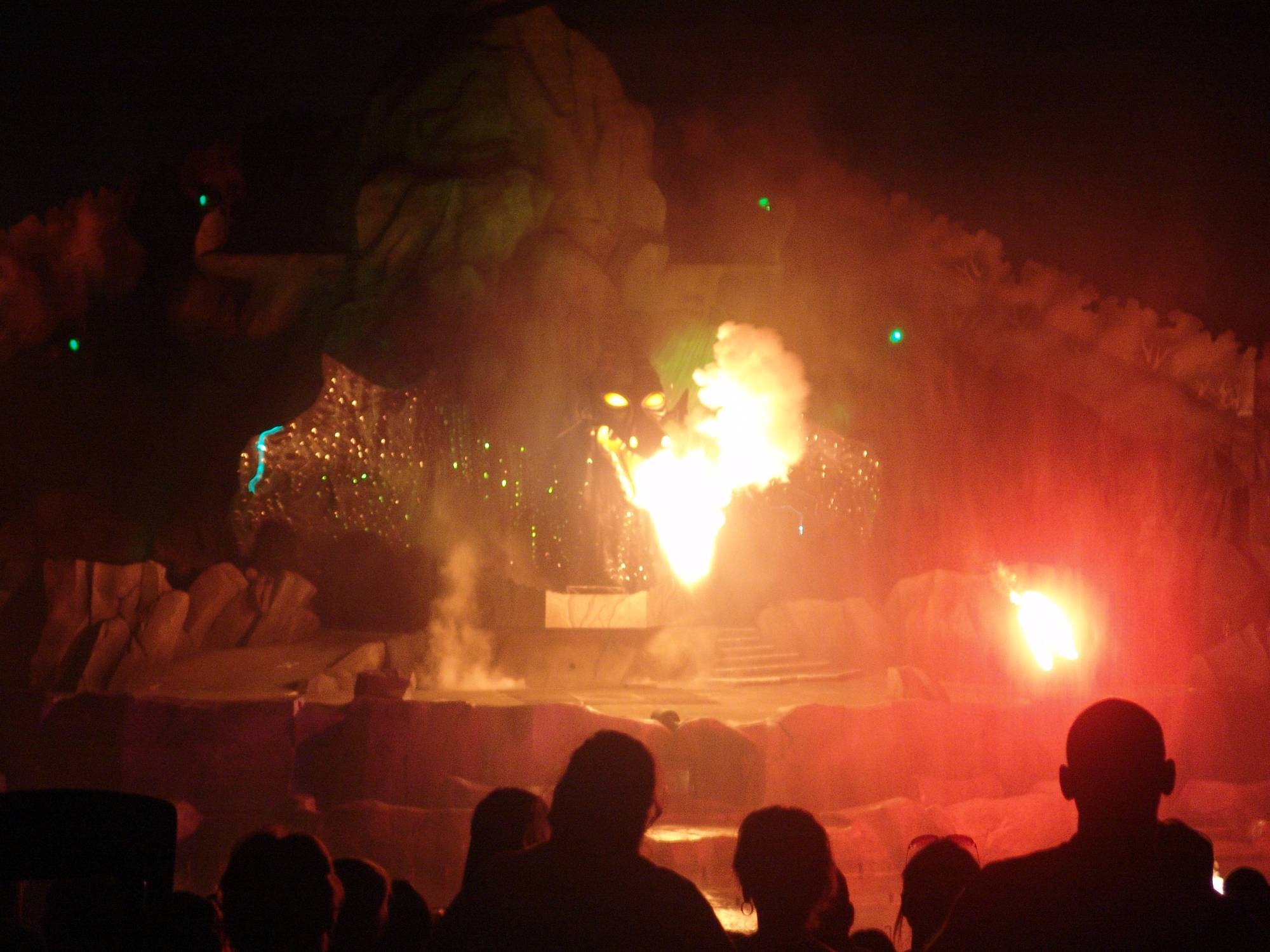 Hollywood Studios - Fantasmic!