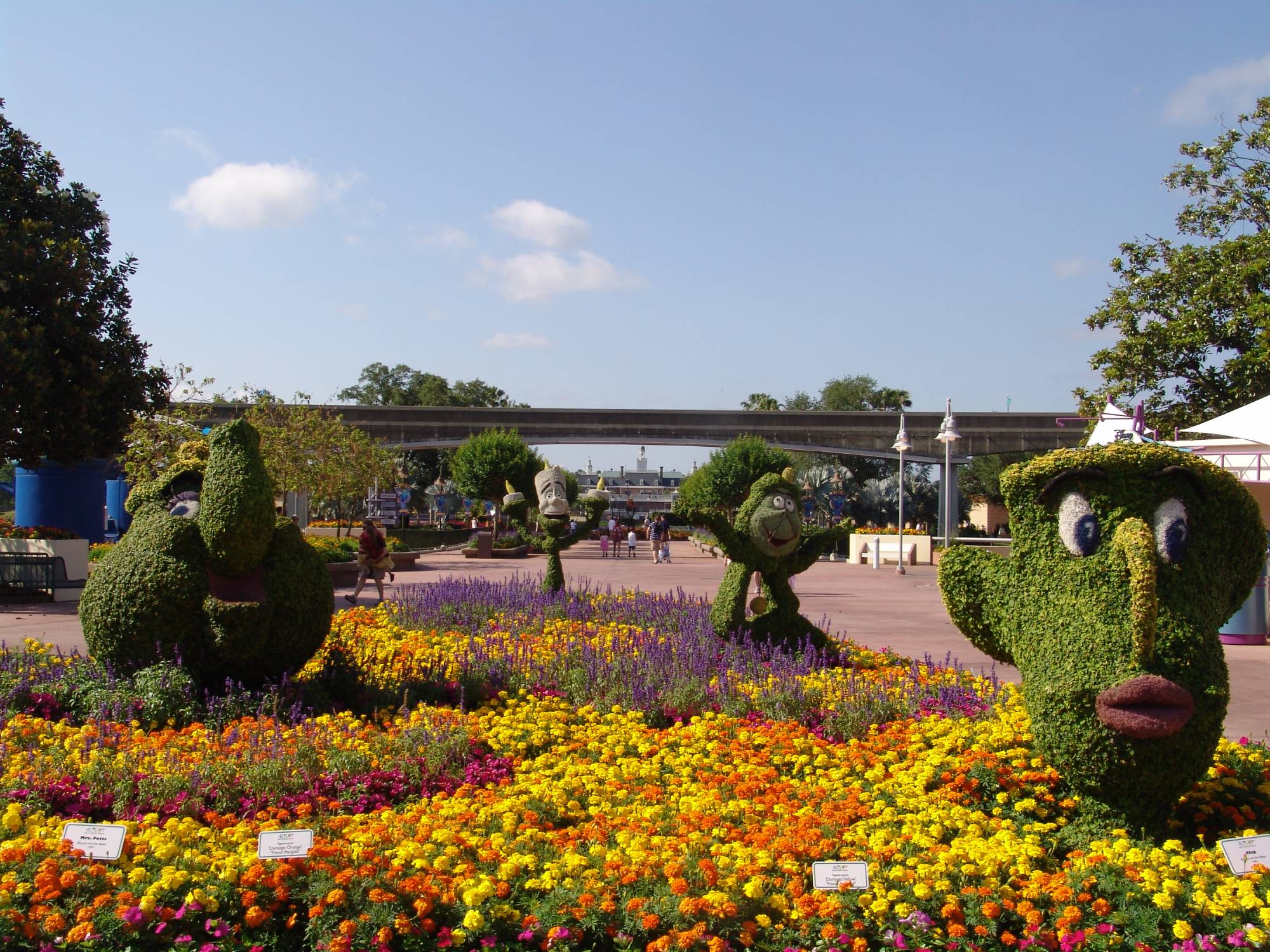 Epcot - Flower and Garden Festival topiaries