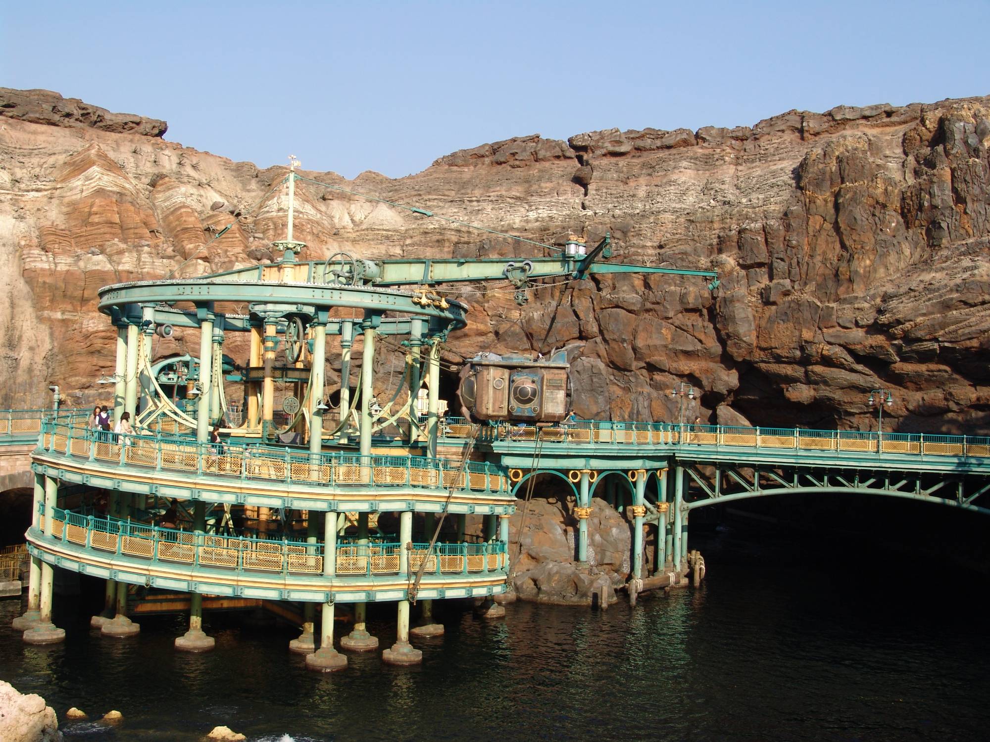 Tokyo DisneySea - Mysterious Island