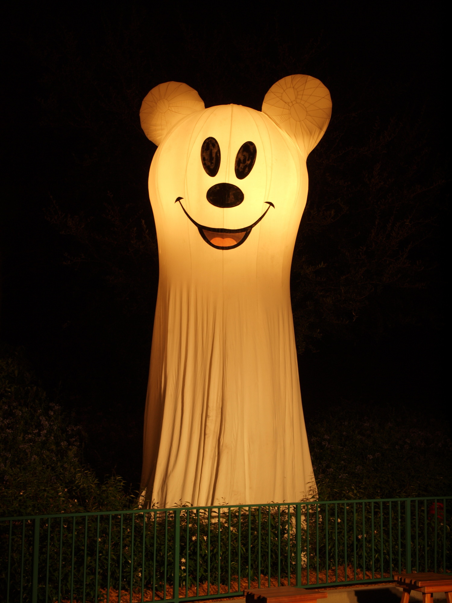 Mickey's Not So Scary Halloween Party Decorations