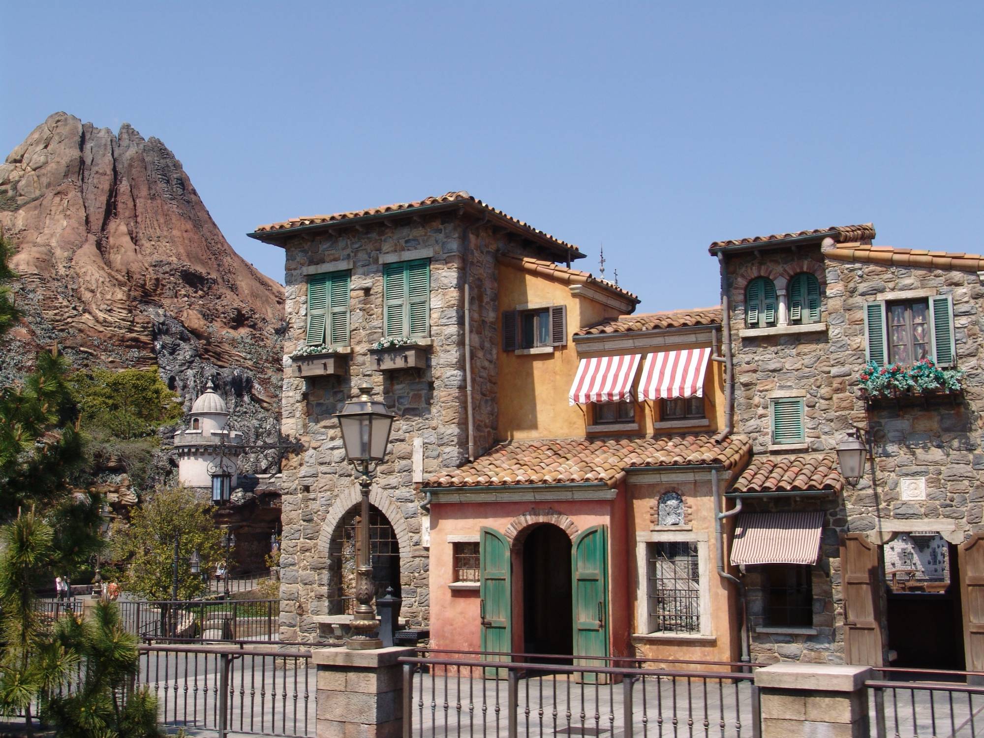 Tokyo DisneySea - Mediteranean Harbour