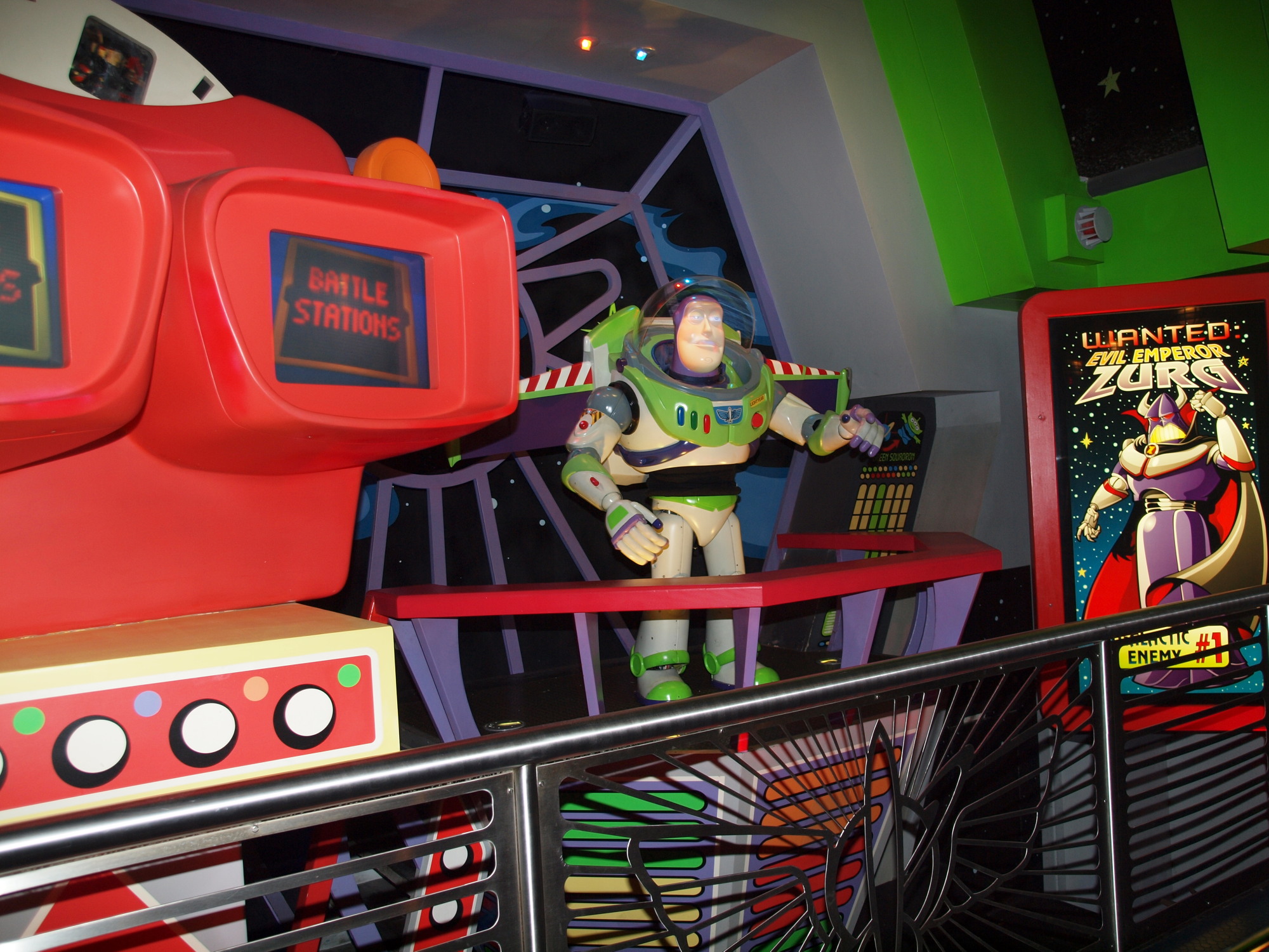 Magic Kingdom - Tomorrowland - Buzz Lightyear