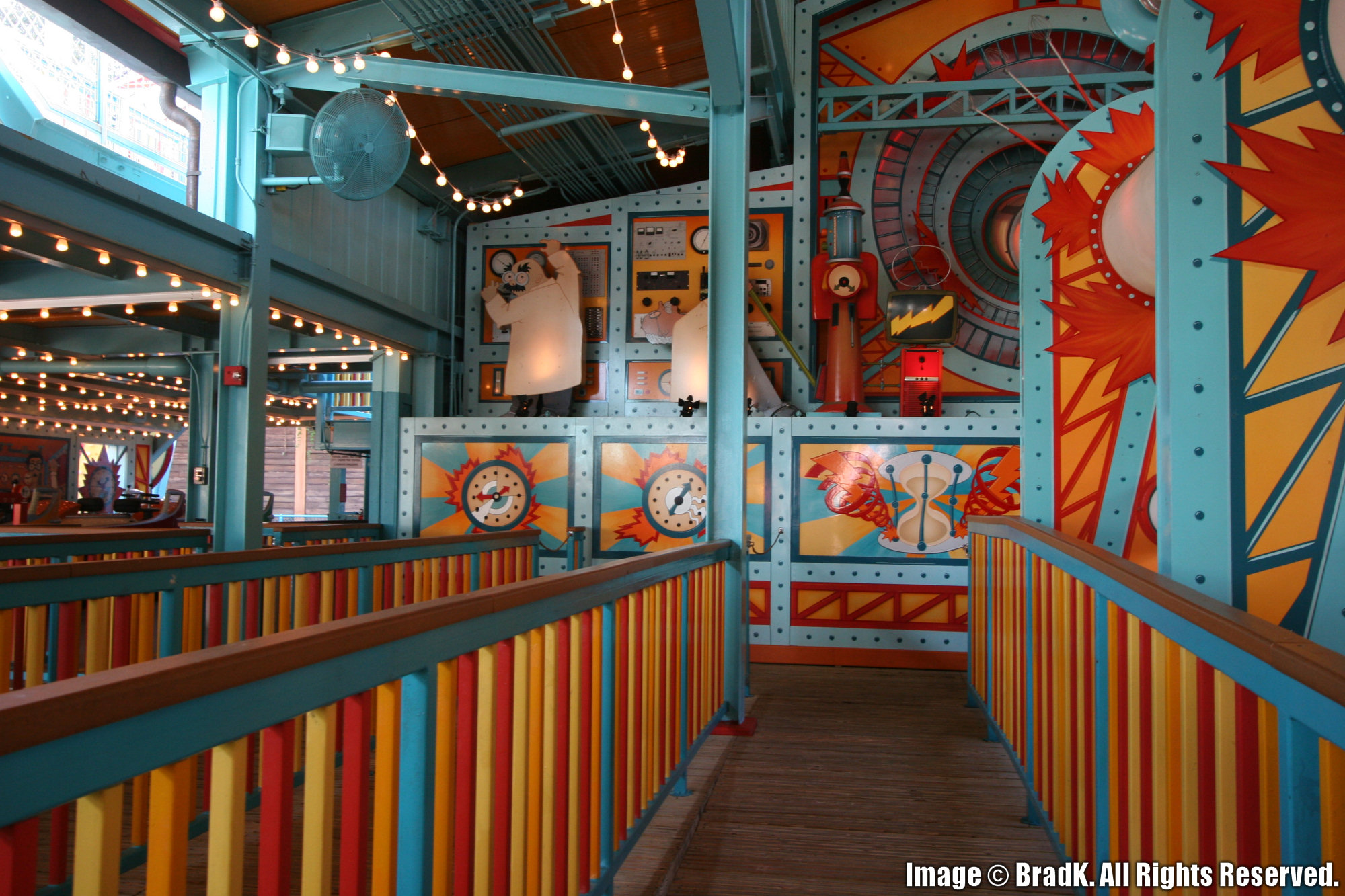 Animal Kingdom - Primeval Whirl Queue