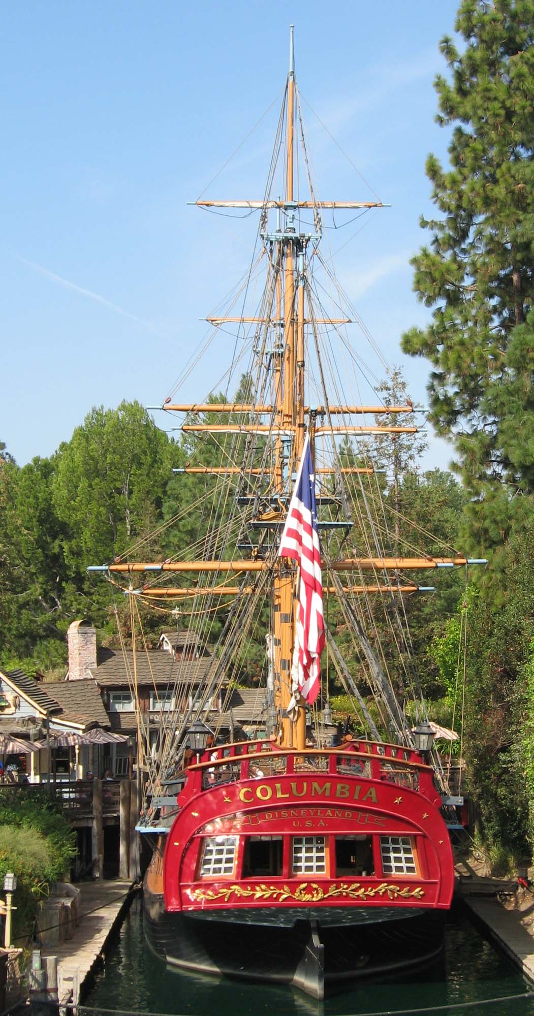 Disneyland - Sailing Ship Columbia