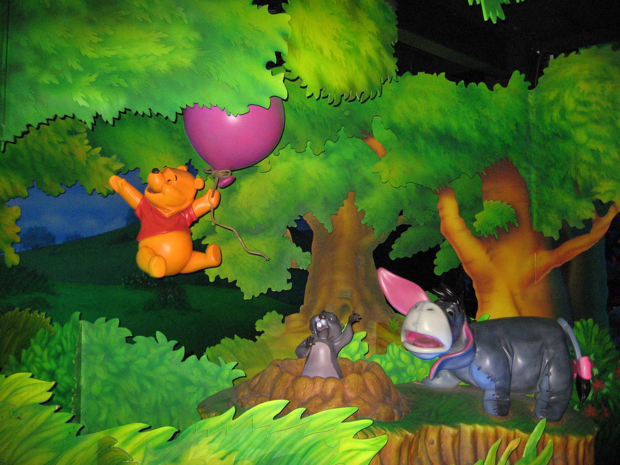 Disneyland - Many Adventures of Winnie the Pooh ride