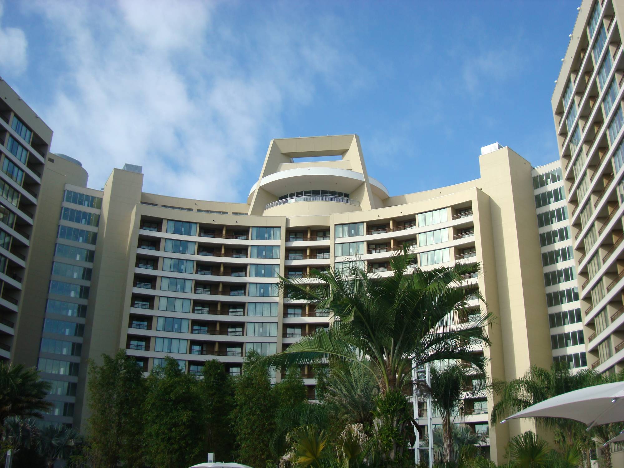 Bay Lake Tower - from Bay Cove Pool