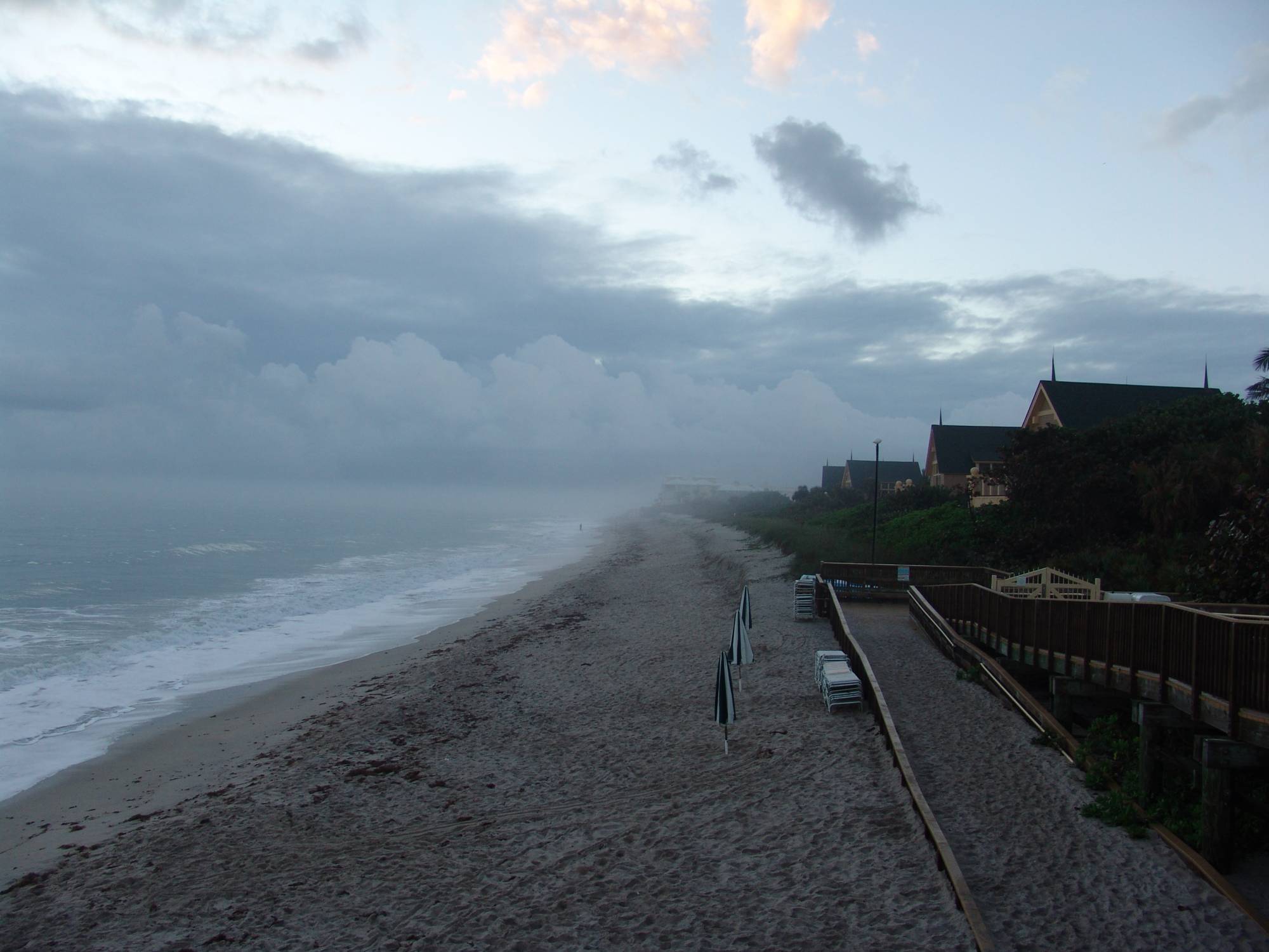 Vero Beach - daybreak on the beach