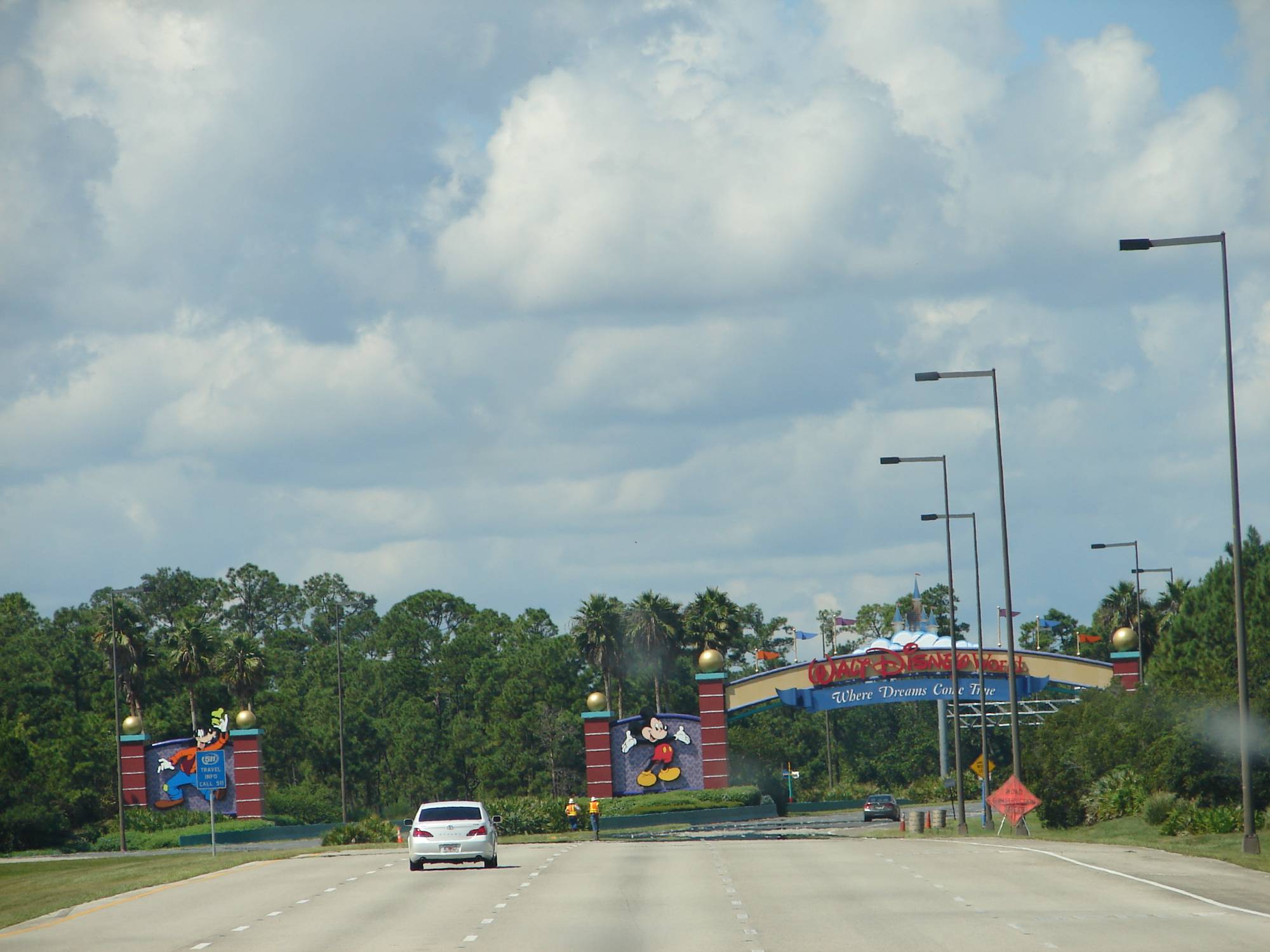 Walt Disney World Entrance Sign