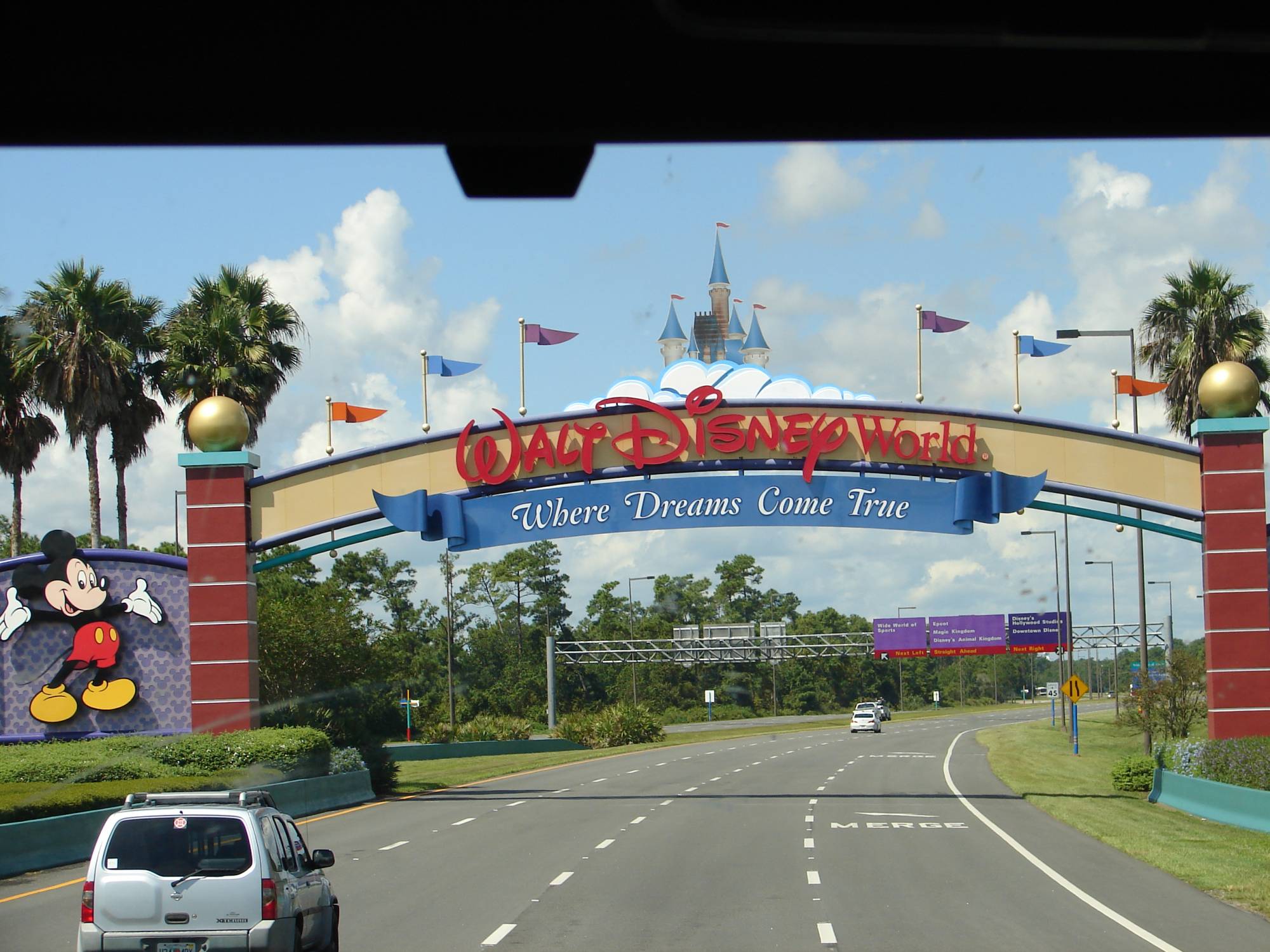 Walt Disney World Entrance Sign