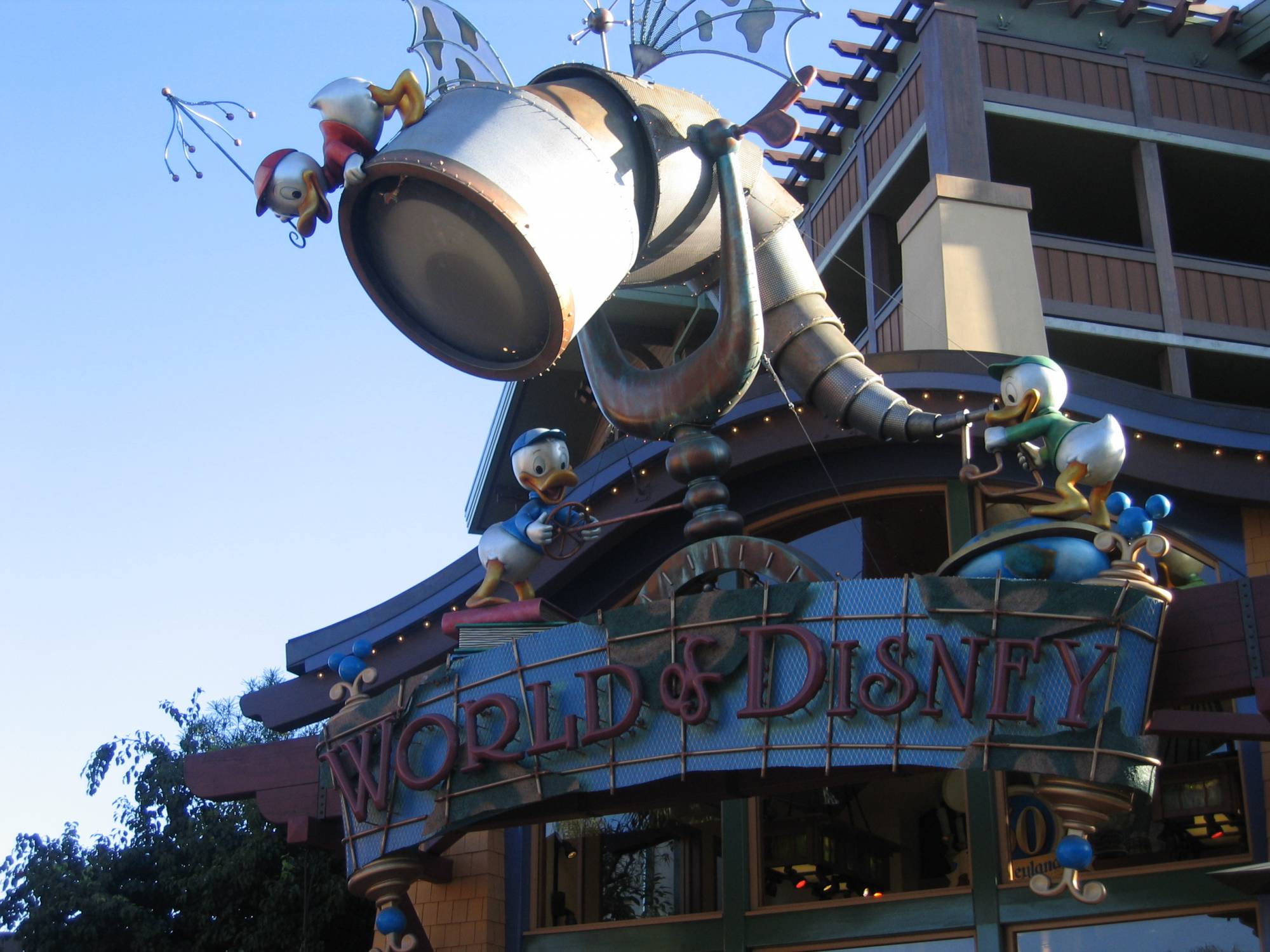 Downtown Disneyland - World of Disney Store Entrance