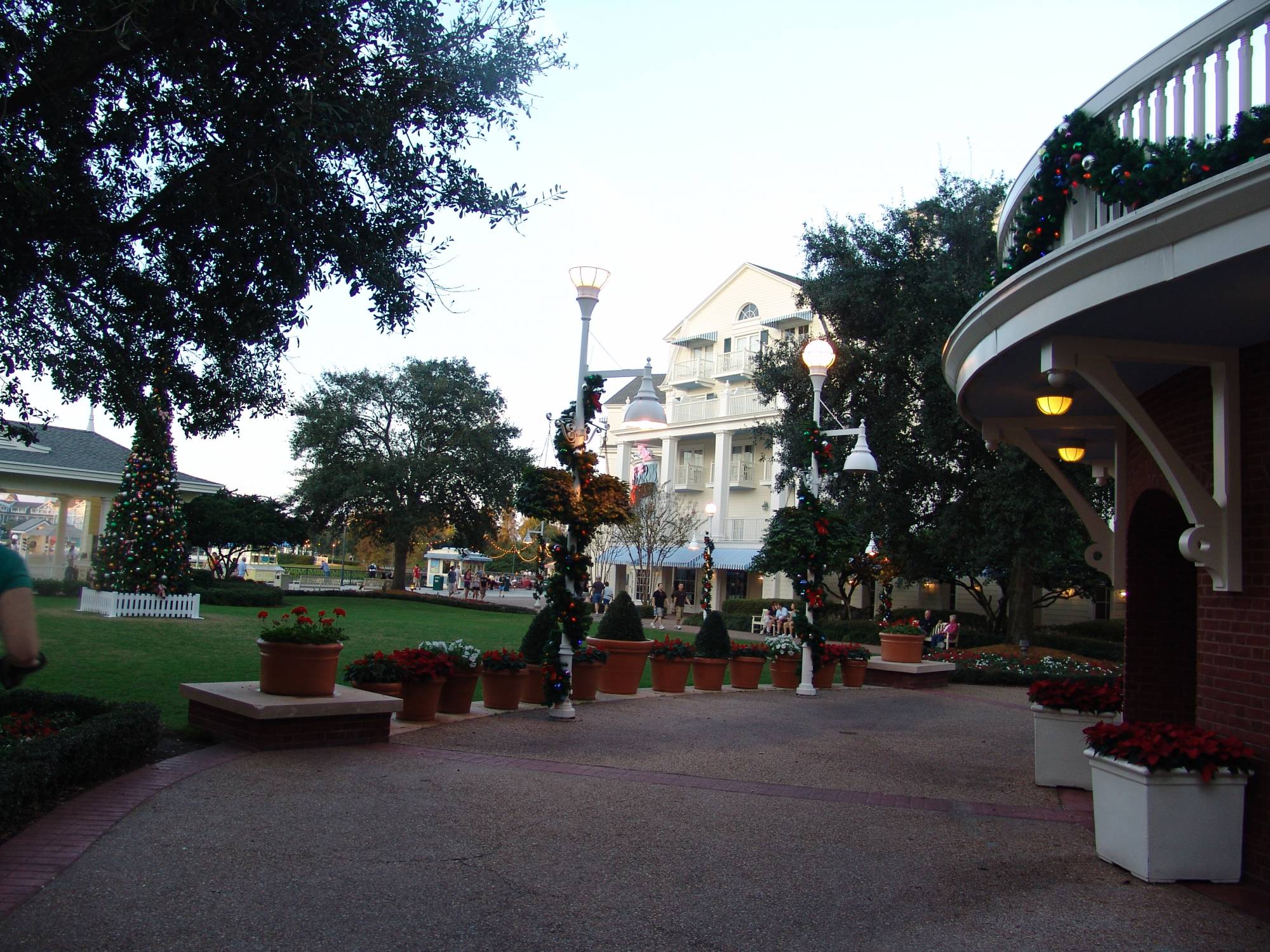 BoardWalk - late afternoon exterior shots