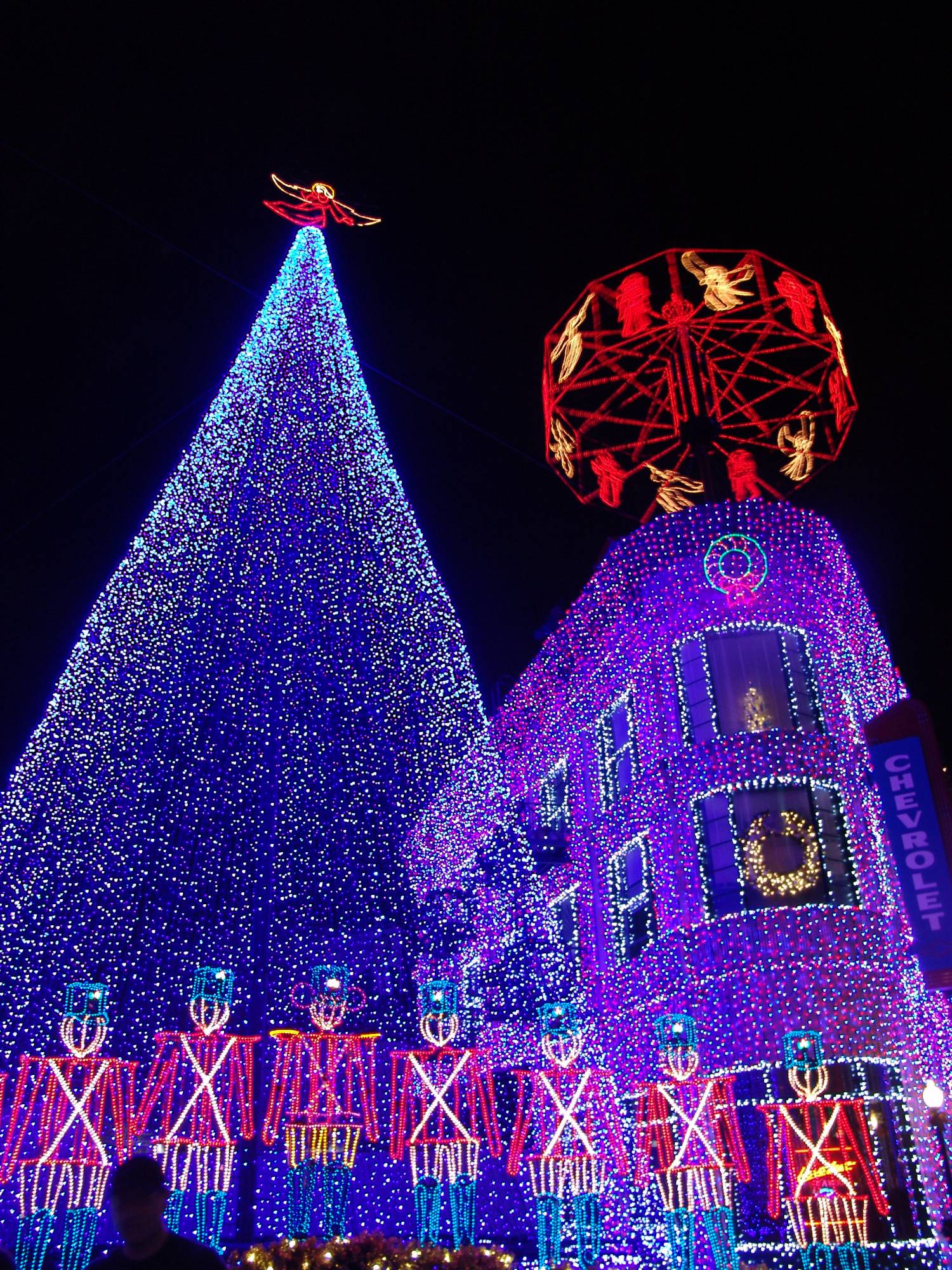 Hollywood Studios - Osborne Lights