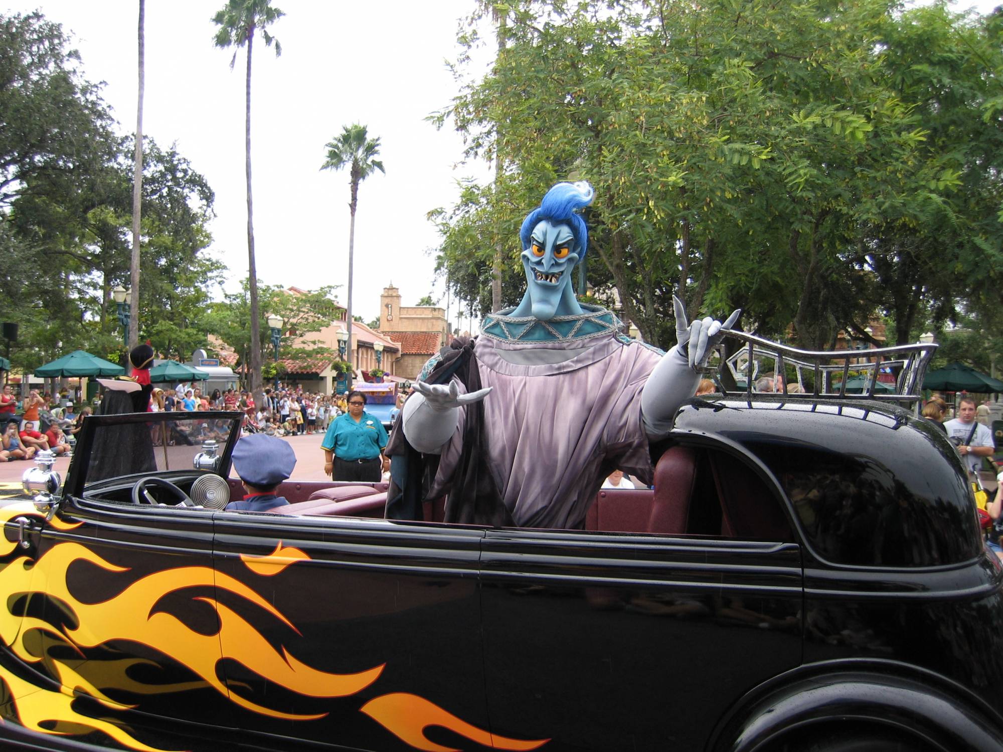 Disneys Hollywood Studios - Hades in the Stars &amp; Motor Cars Parade