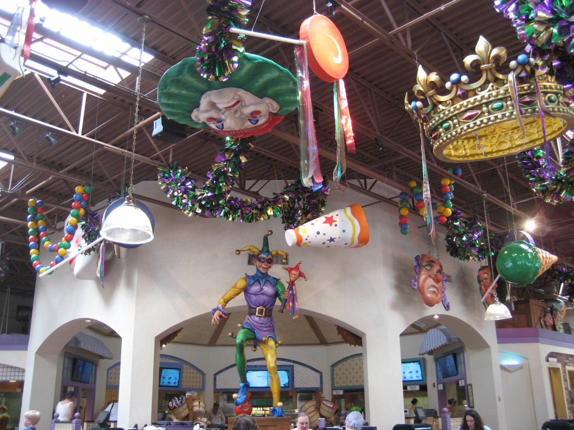 Port Orleans French Quarter - Food Court