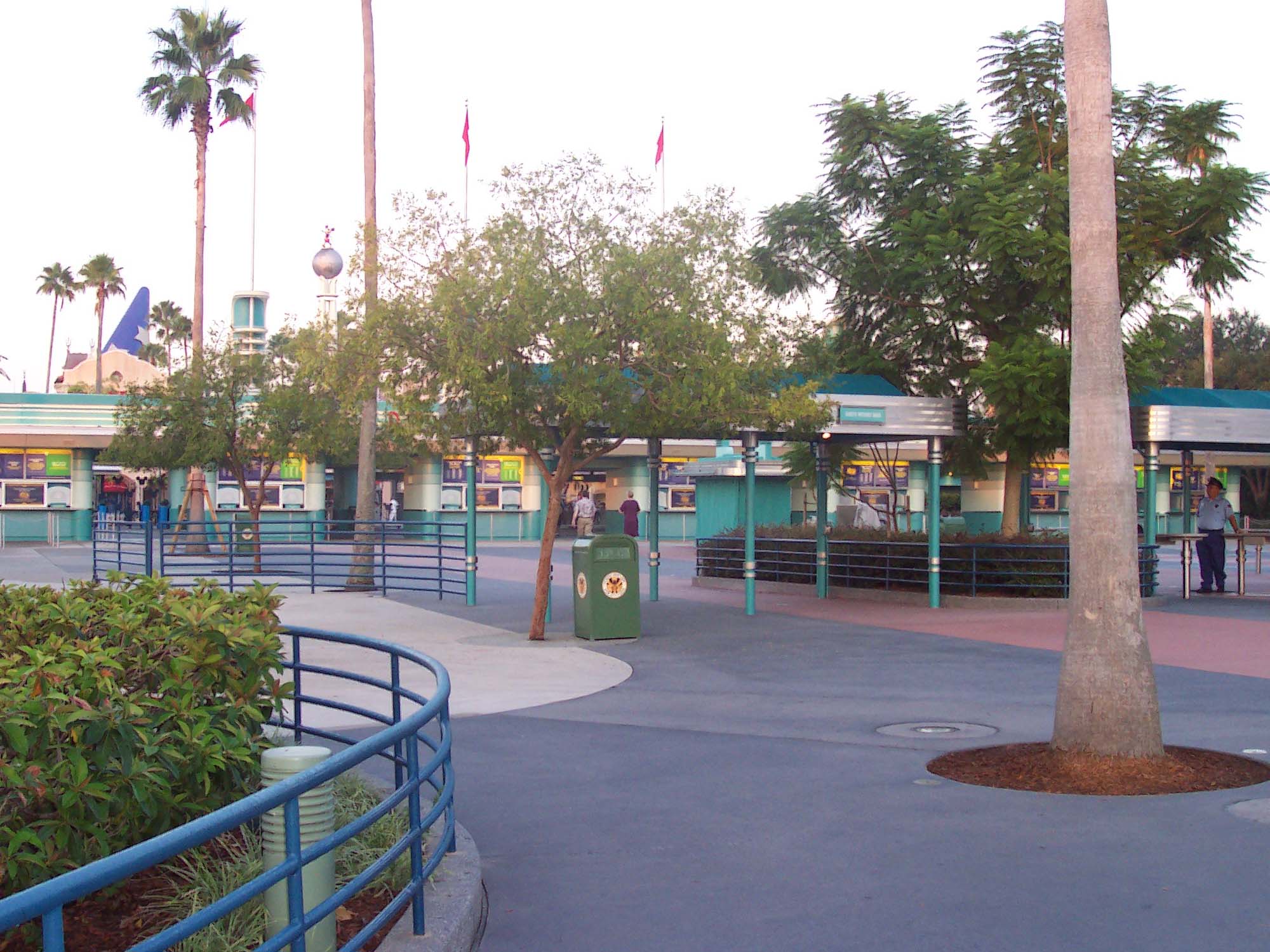 Disneys Hollywood Studios Entrance