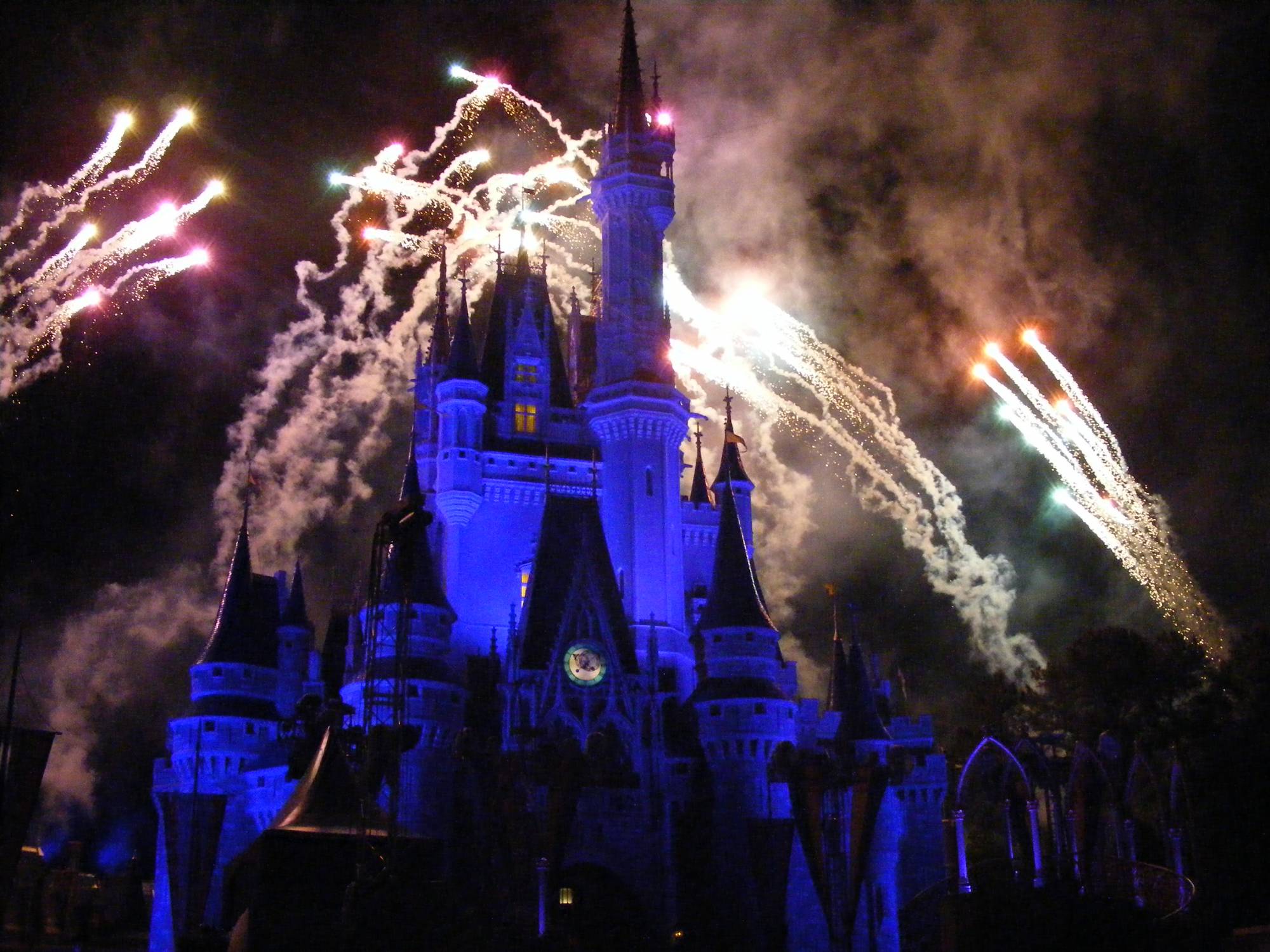 Magic Kingdom - Wishes Fireworks