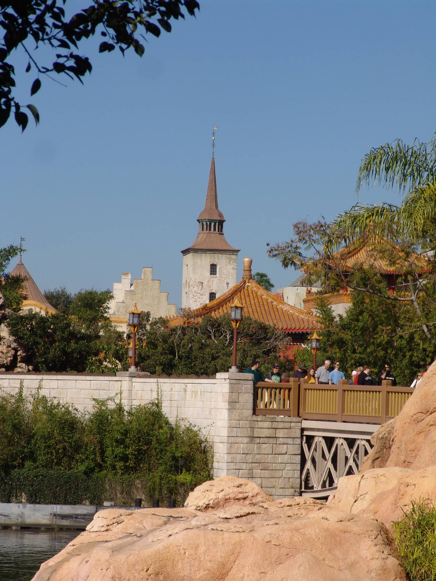Epcot - Norway and China