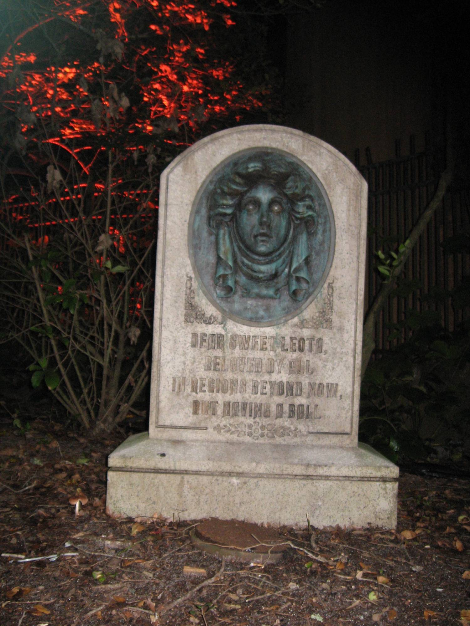 Magic Kingdom - Madame Leota's Grave at Haunted Mansion