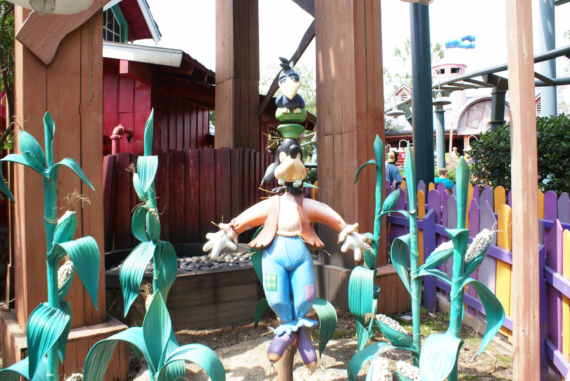 Magic Kingdom - Goofy's Barnstormer