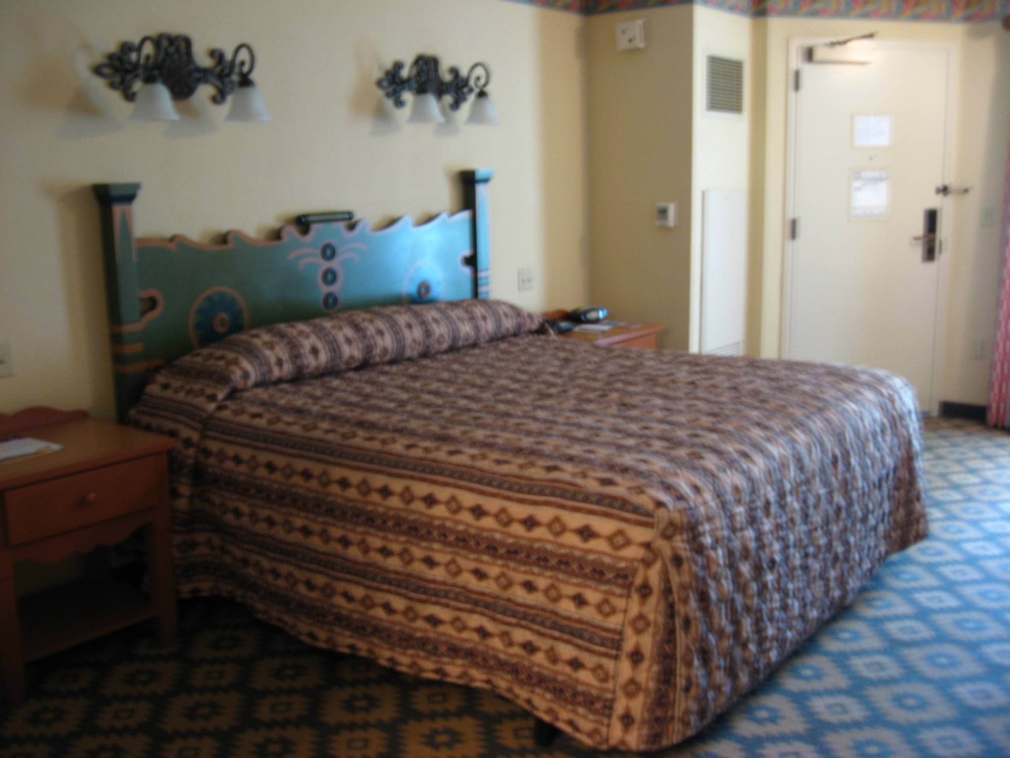 Coronado Springs - King Room